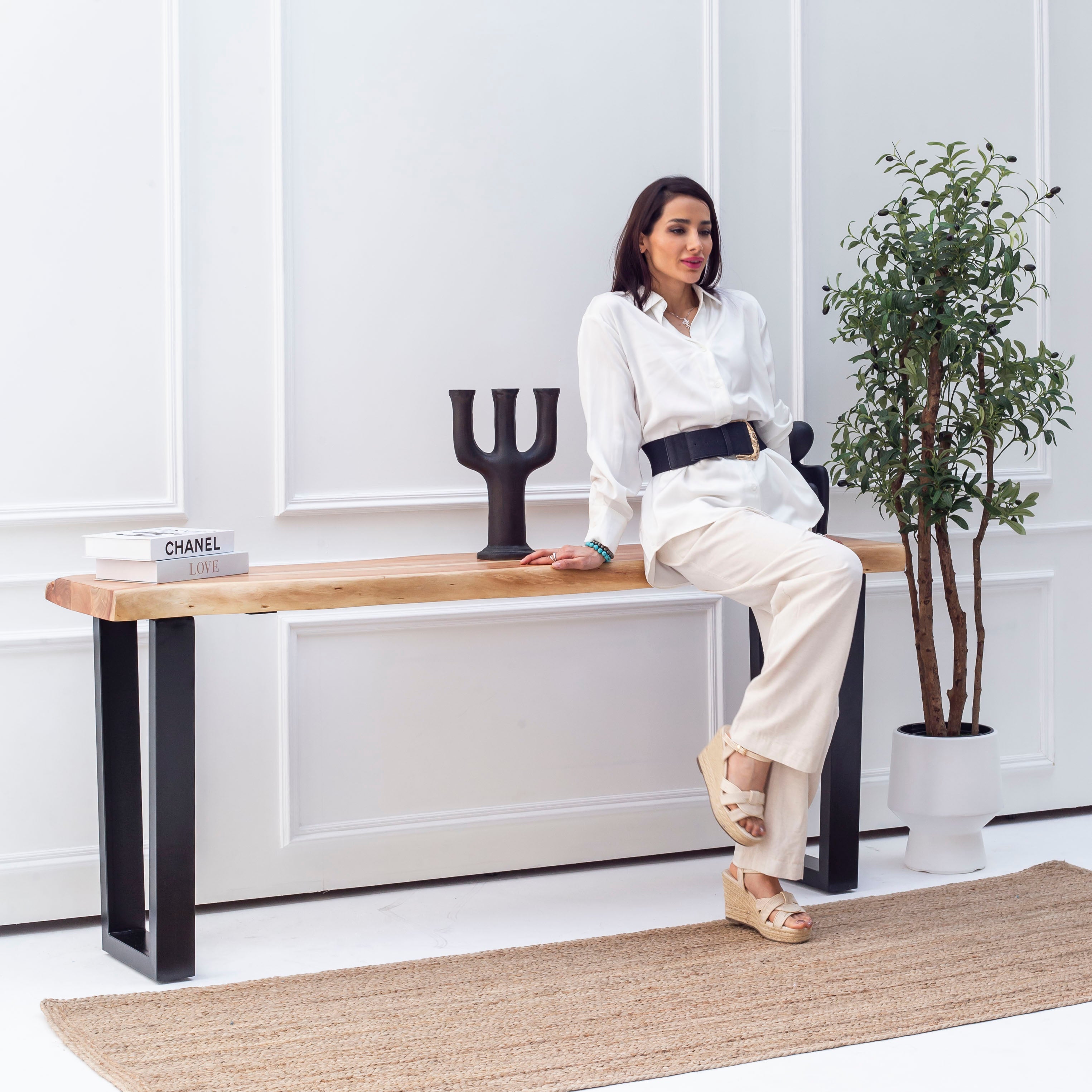 LIVE EDGE ACACIA WOOD CONSOLE TABLE - Art and craft furniture