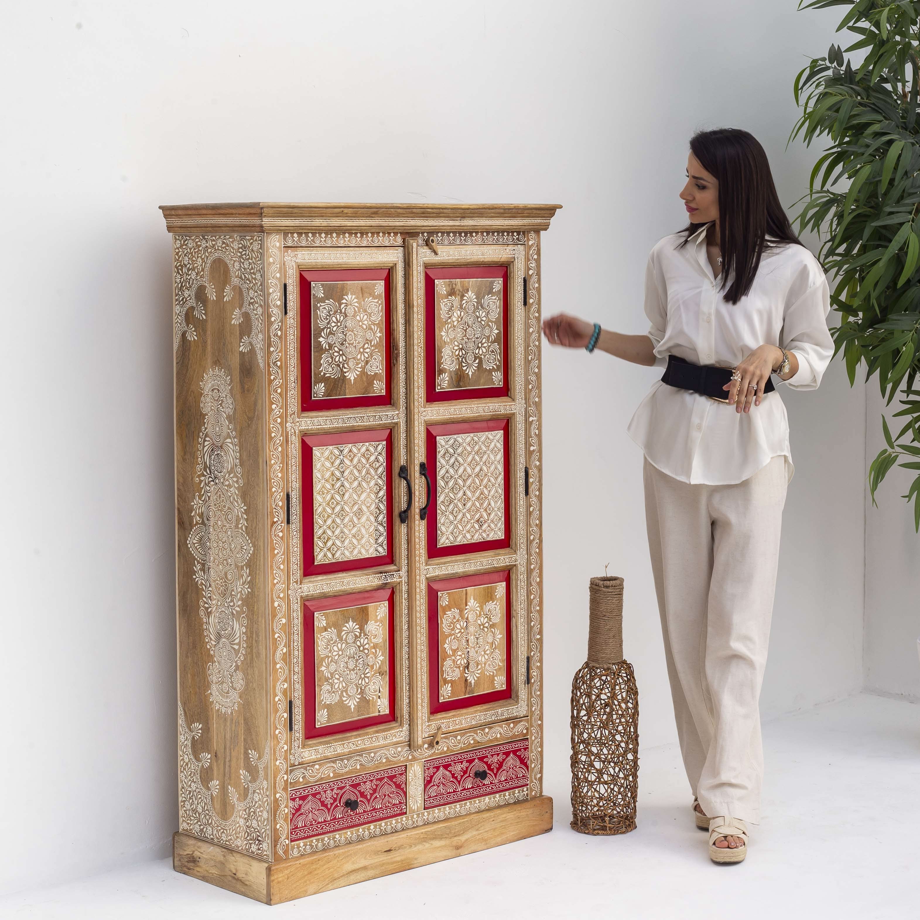 ELMORA PAINTING WOODEN CABINET - Art and craft furniture