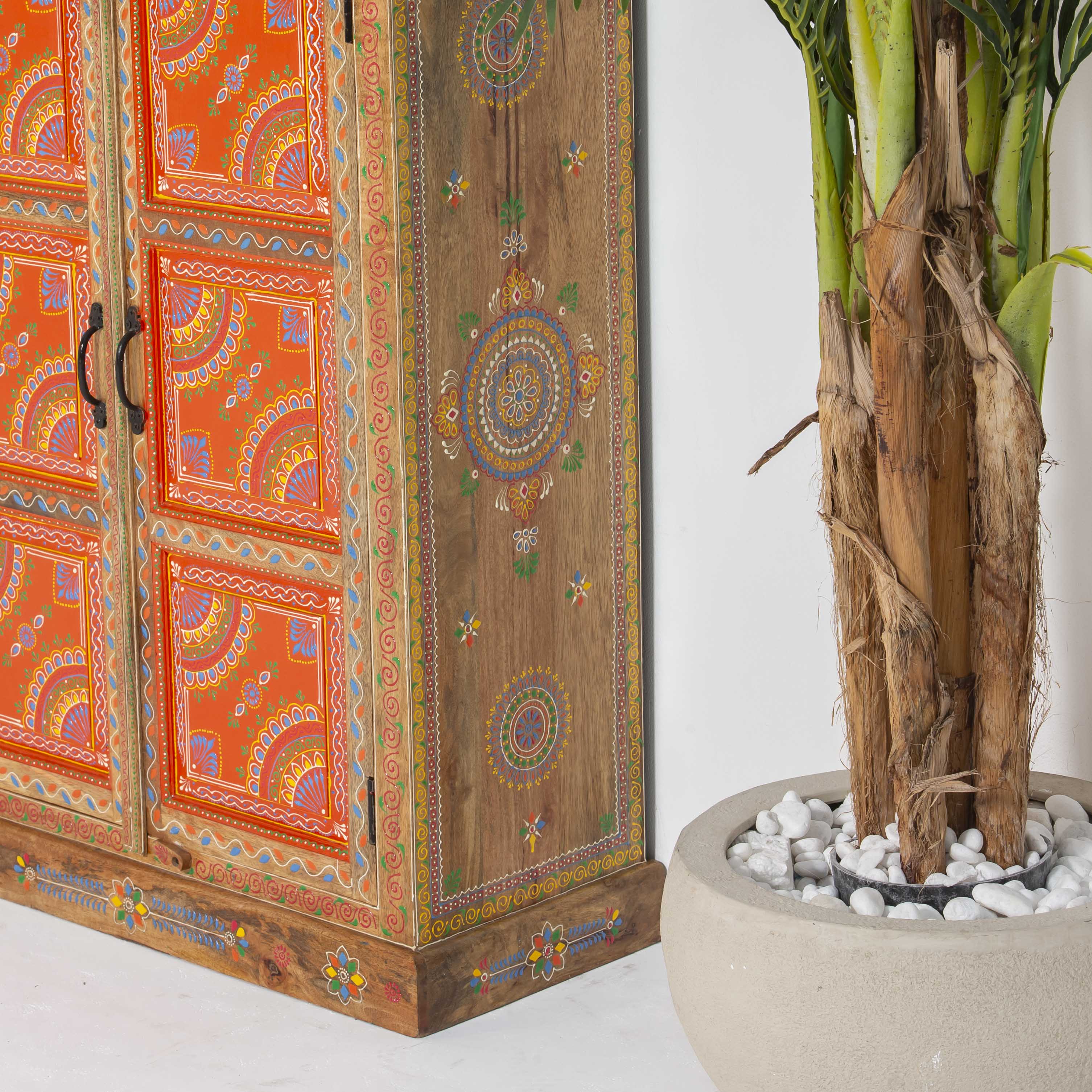 ELMORA PAINTING WOODEN CABINET - Art and craft furniture