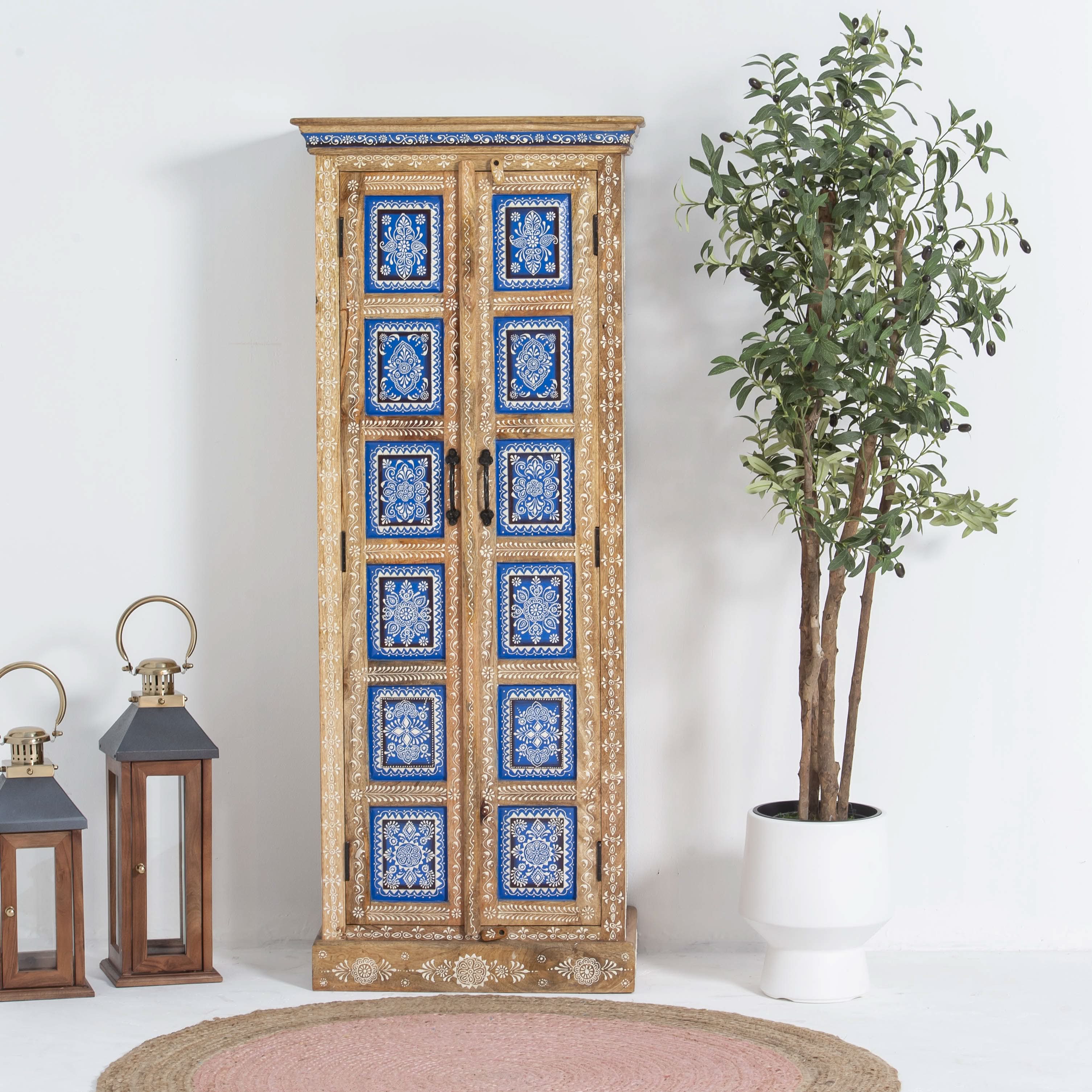 ELMORA PAINTING WOODEN CABINET - Art and craft furniture