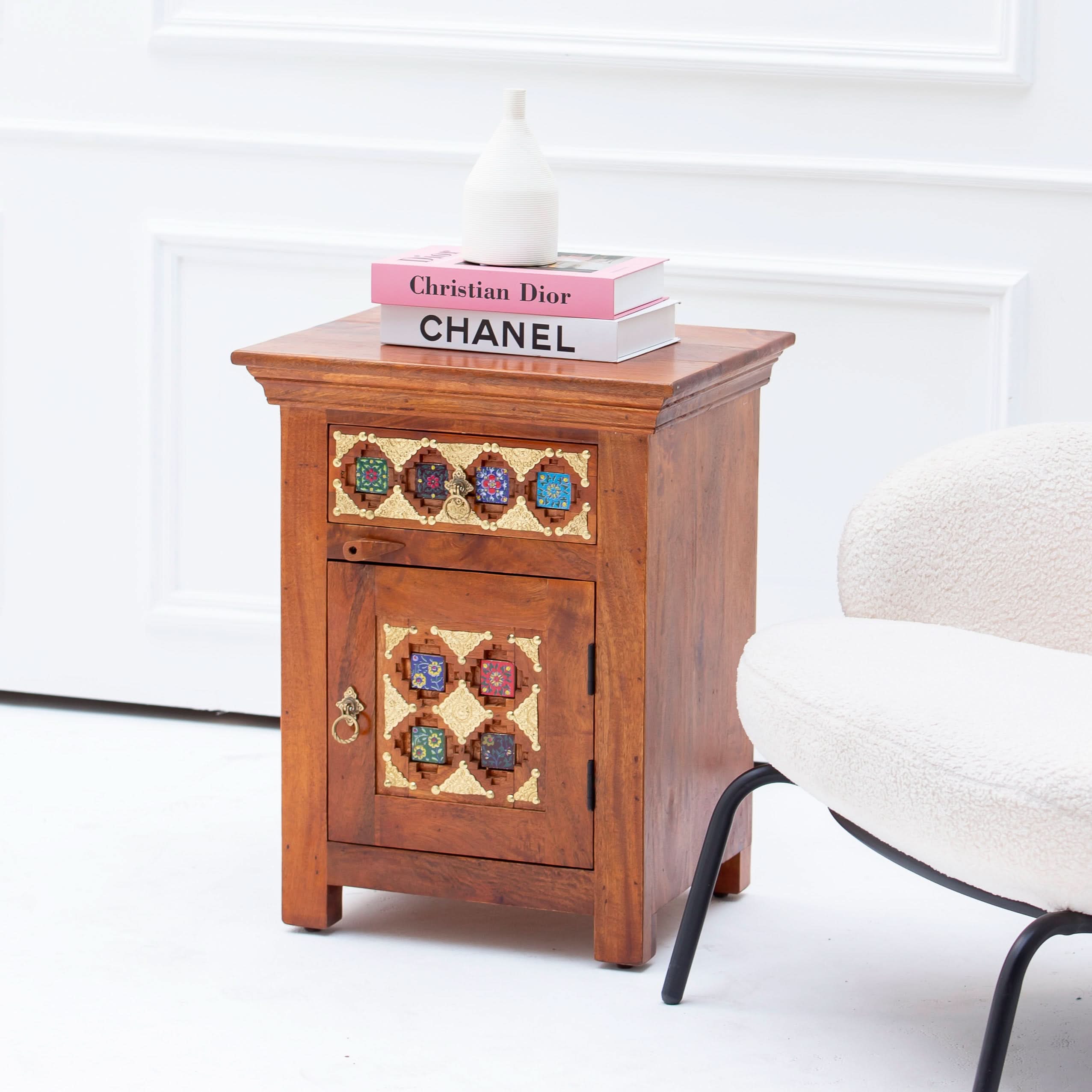 SHESTILE NIGHTSTAND TABLE - Art and craft furniture