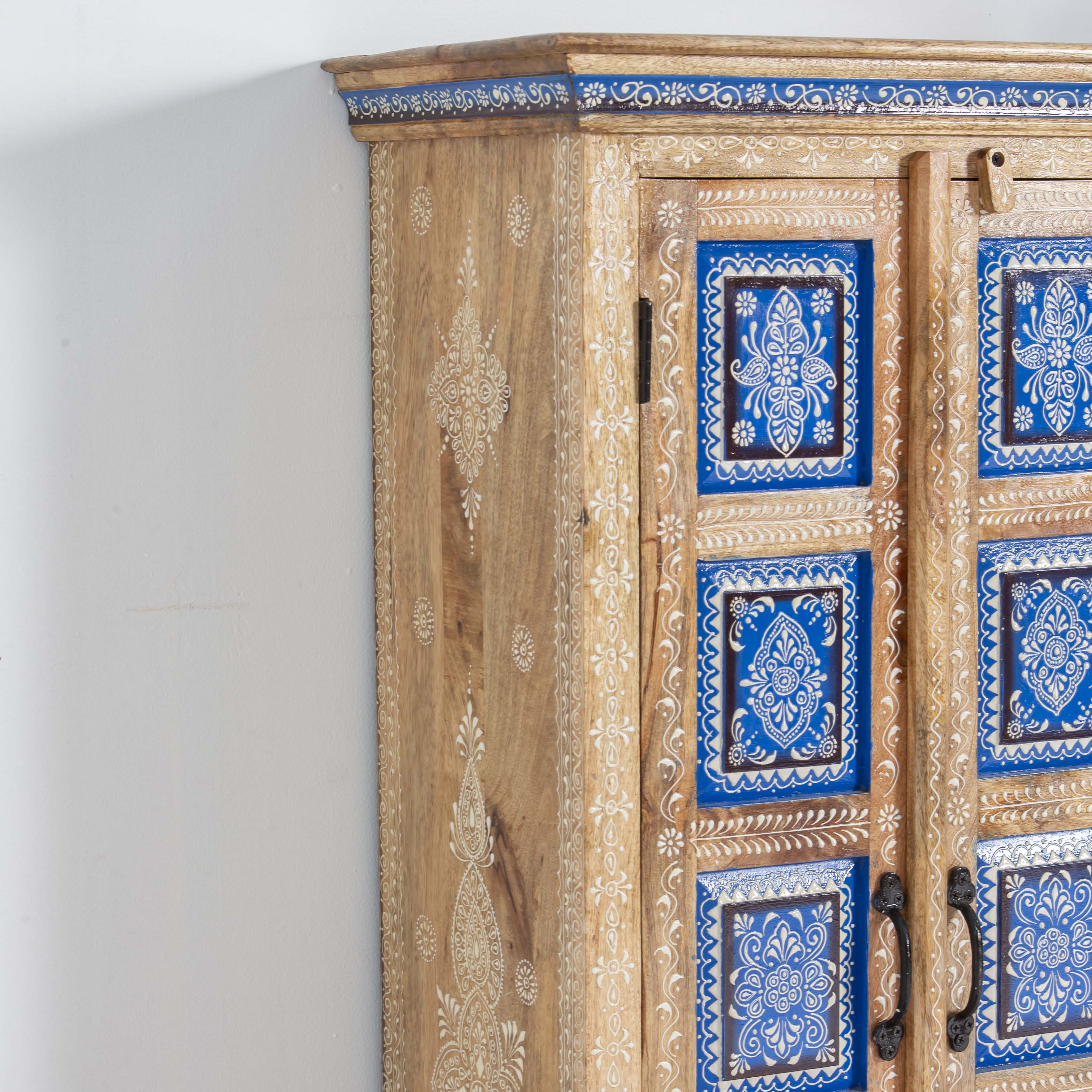 ELMORA PAINTING WOODEN CABINET - Art and craft furniture