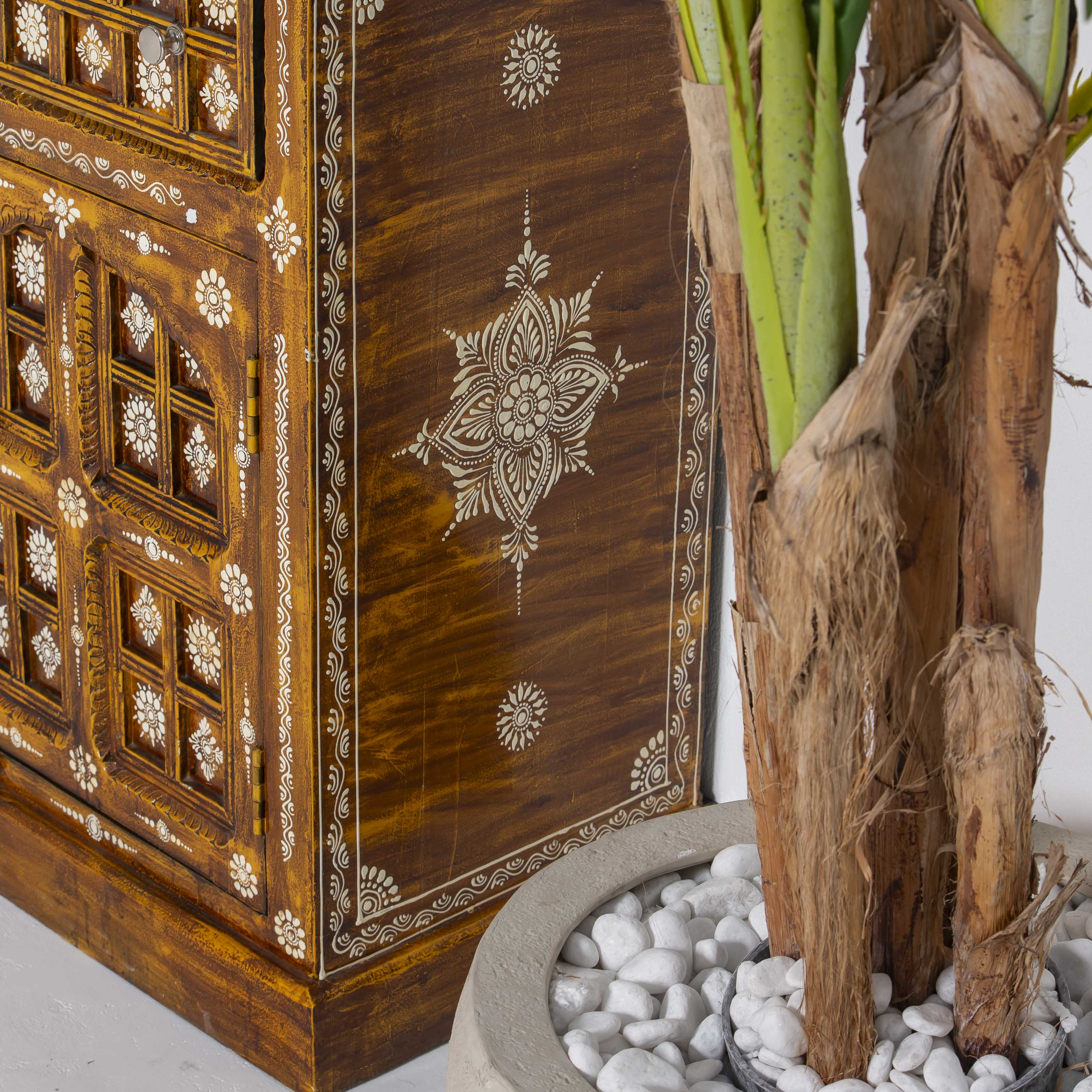 ELMORA PAINTING WOODEN SIDEBOARD - Art and craft furniture