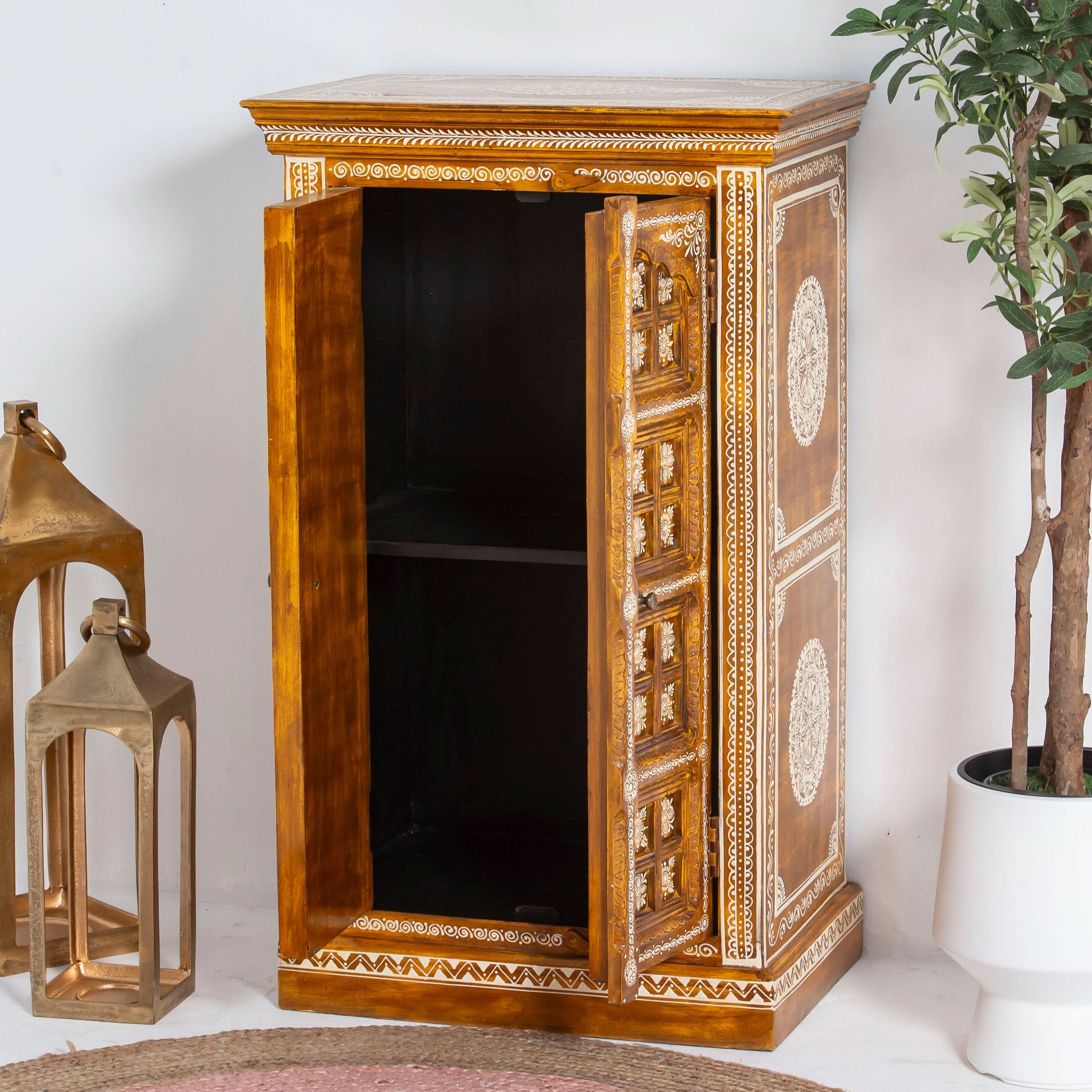 ELMORA PAINTING WOODEN CABINET - Art and craft furniture