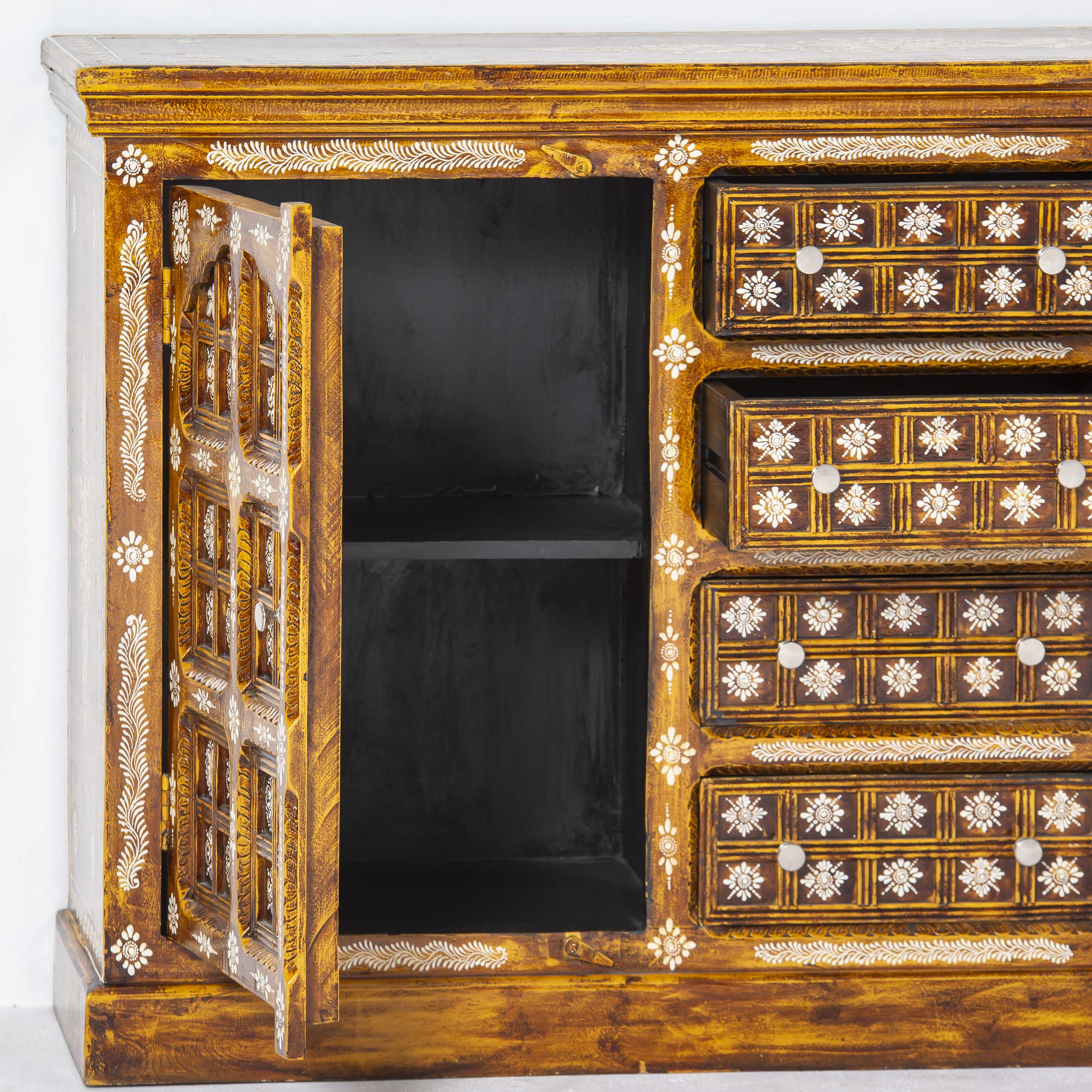 ELMORA PAINTING WOODEN SIDEBOARD - Art and craft furniture