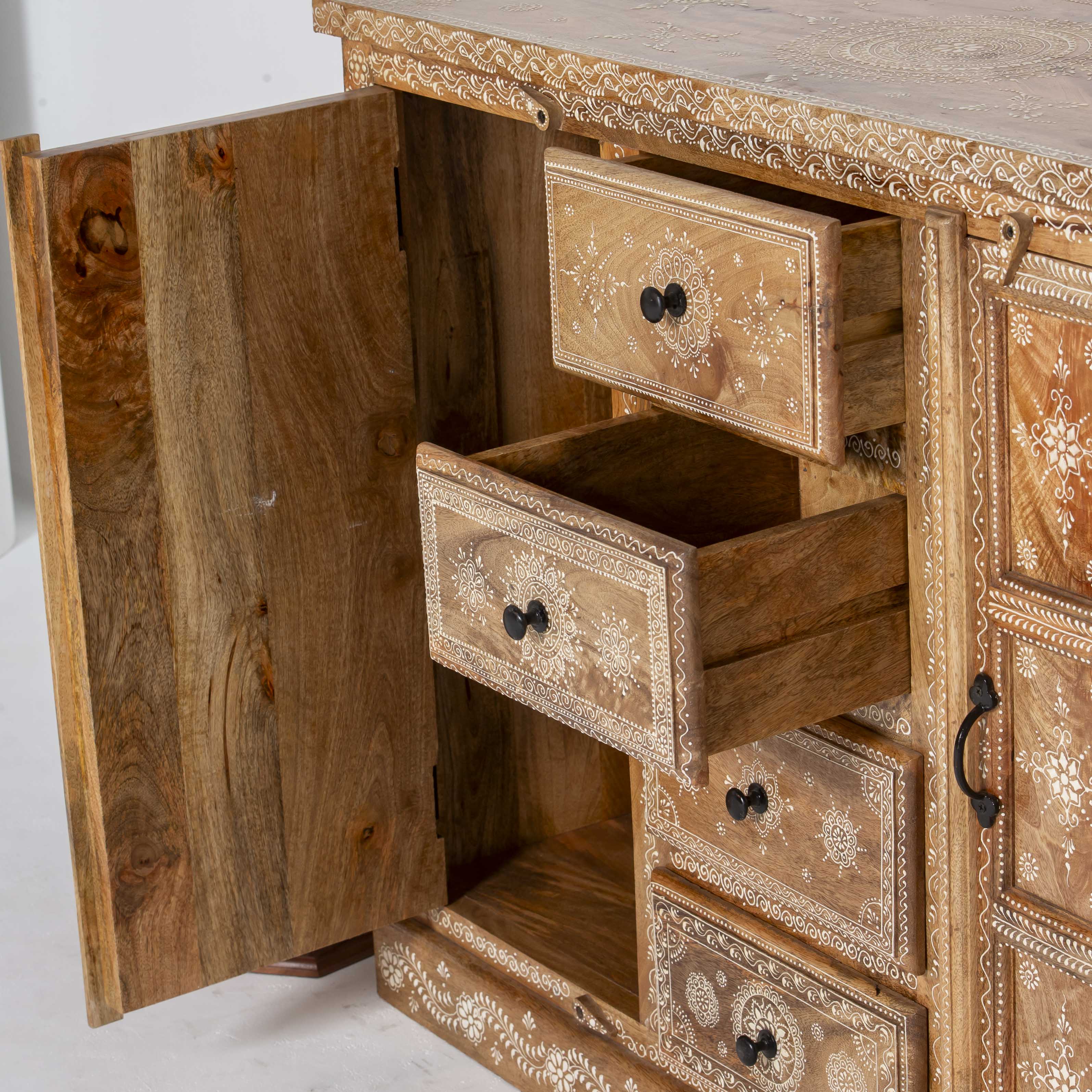 ELMORA PAINTING WOODEN SIDEBOARD - Art and craft furniture