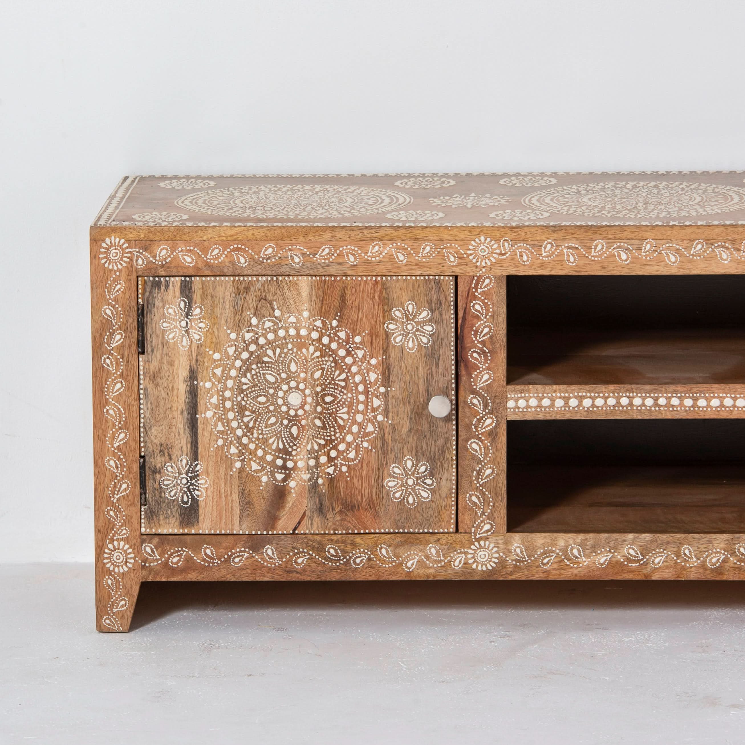 ELMORA PAINTING WOODEN TV STAND - Art and craft furniture