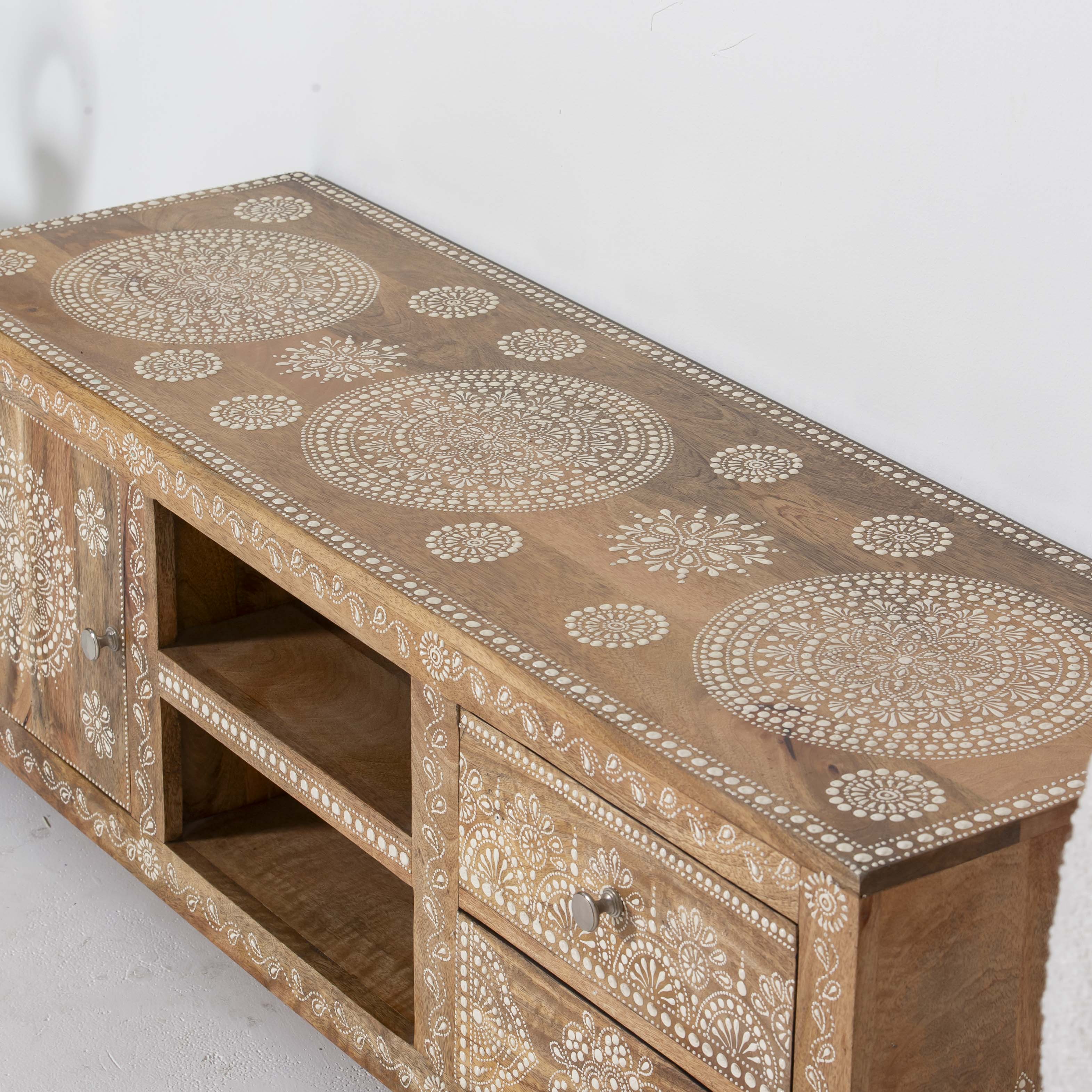 ELMORA PAINTING WOODEN TV STAND - Art and craft furniture