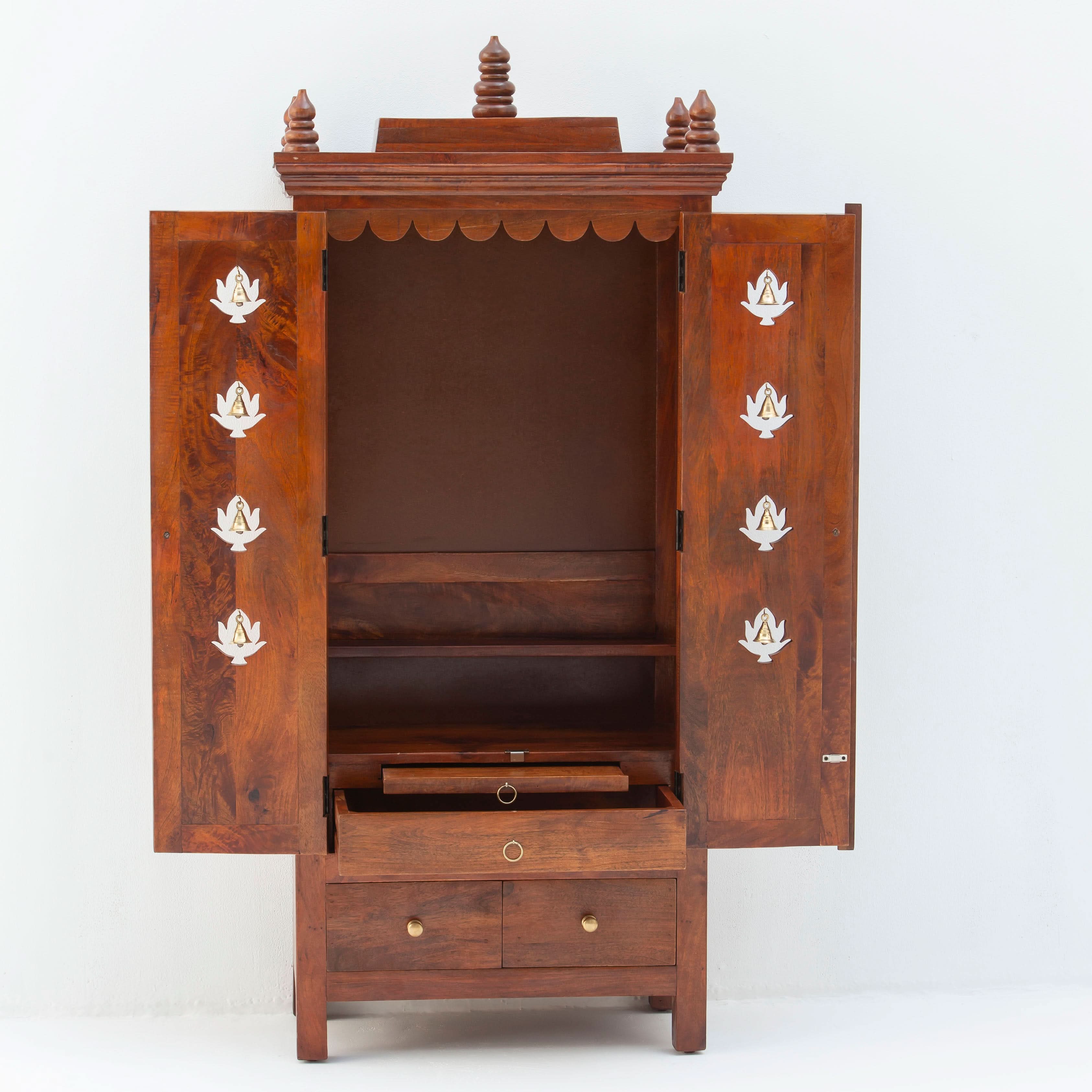 WOODEN TEMPLE - Art and craft furniture