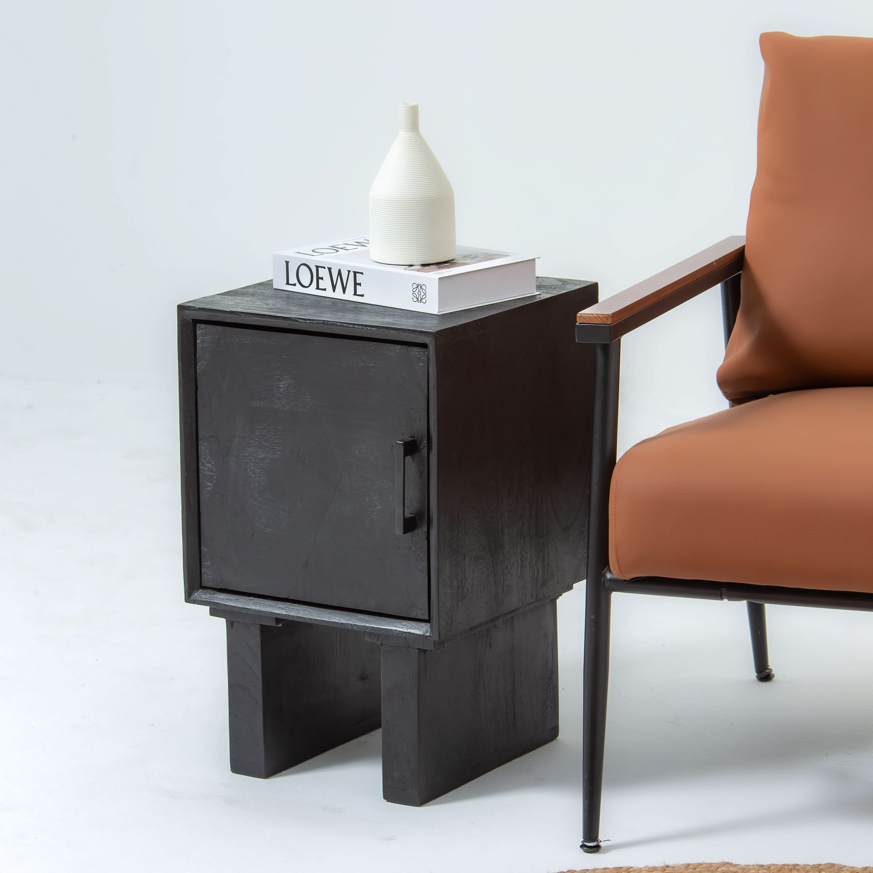 BARMER WOODEN ONE DOOR NIGHTSTAND TABLE - Art and craft furniture