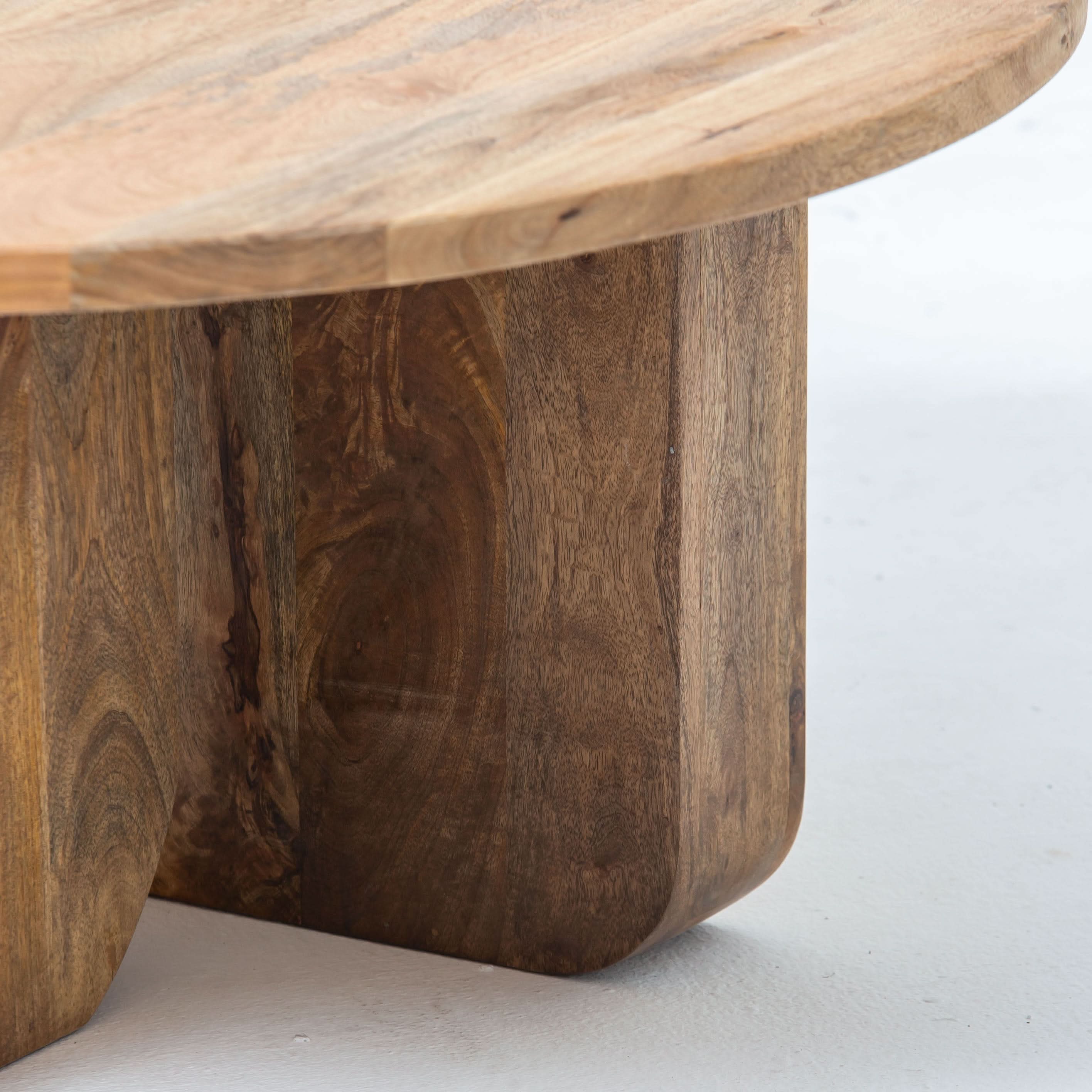 MONTERA WOODEN COFFEE TABLE - Art and craft furniture