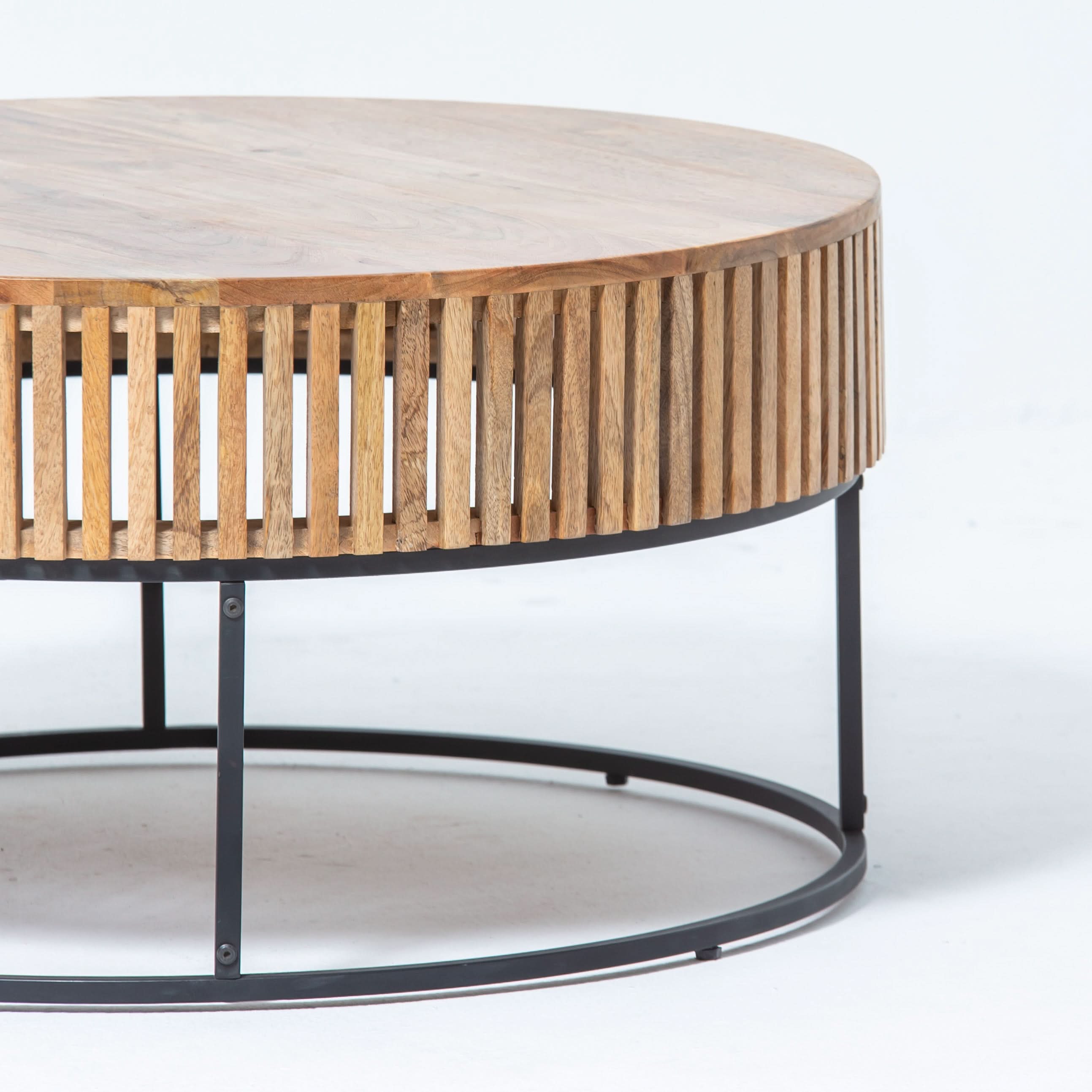 MONTERA WOODEN ROUND COFFEE TABLE - Art and craft furniture