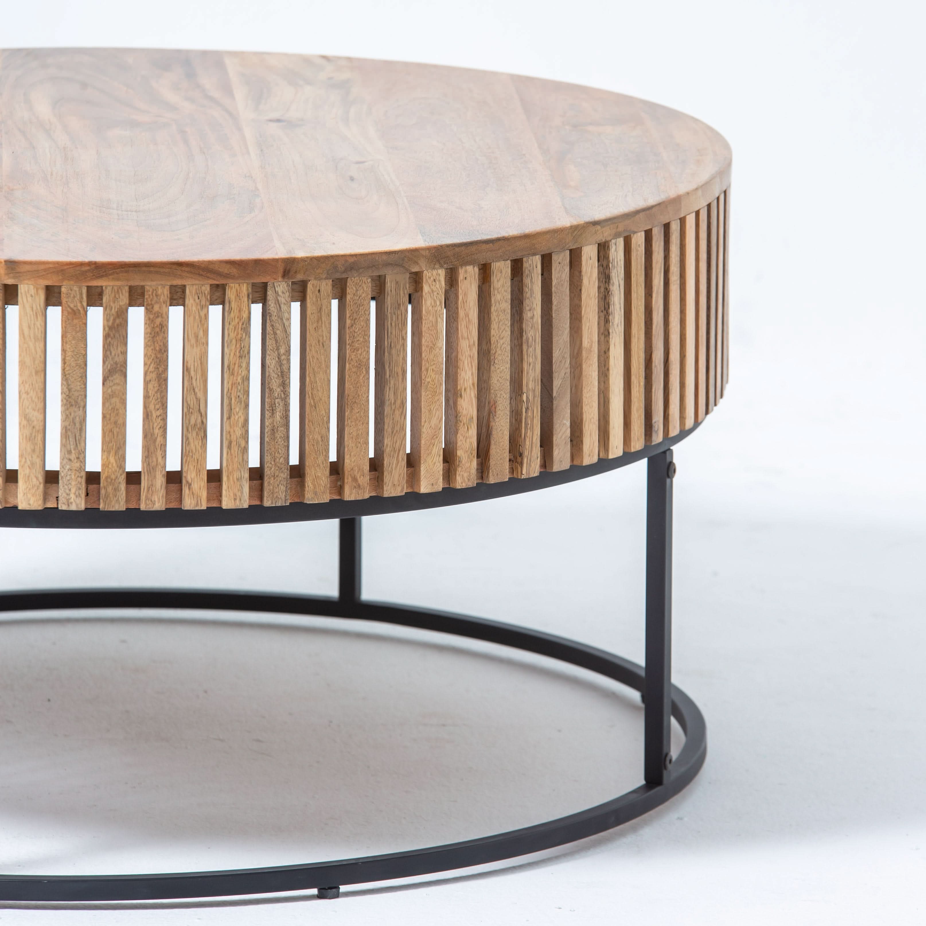 MONTERA WOODEN ROUND COFFEE TABLE - Art and craft furniture