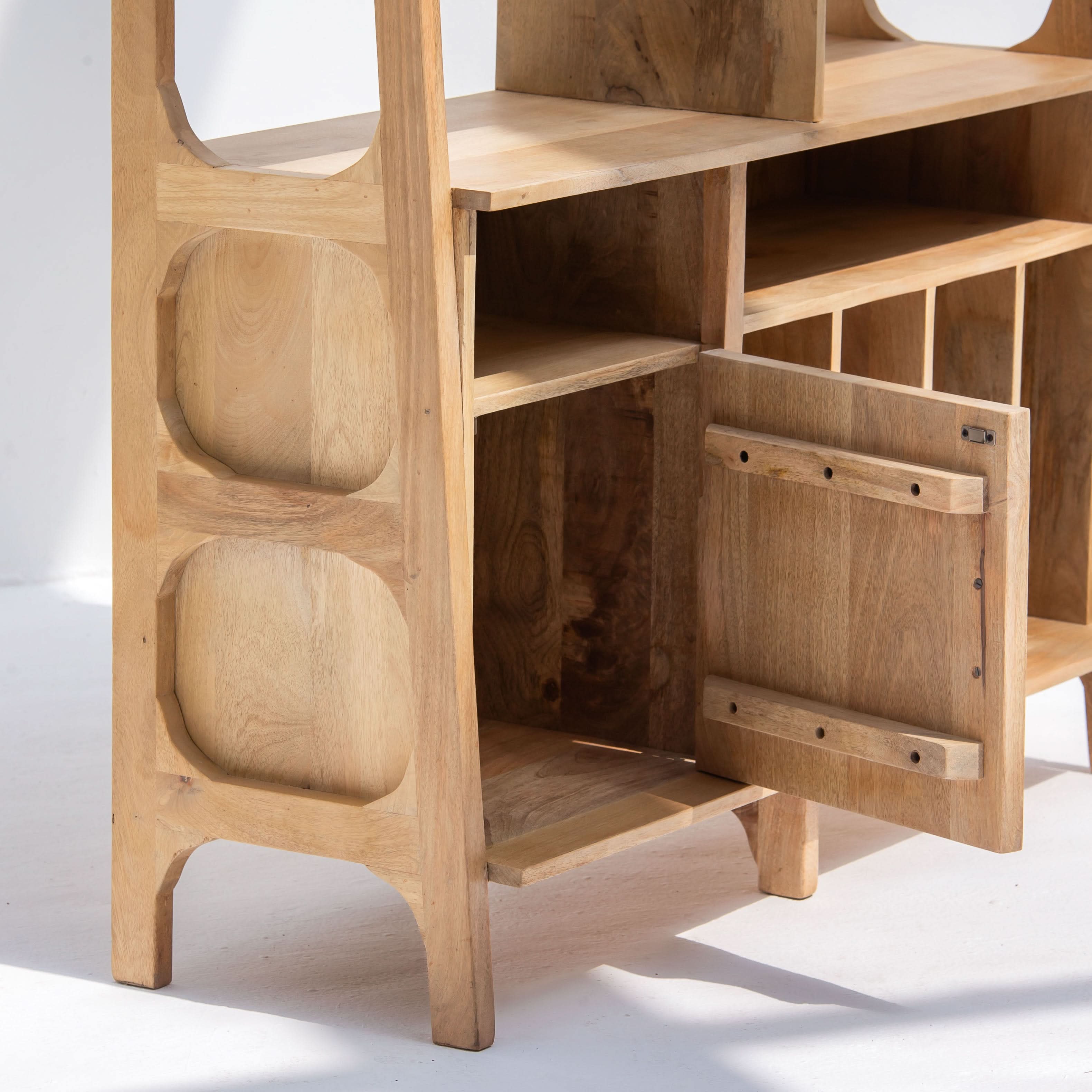 AUREVO WOODEN BOOKSHELF - Art and craft furniture
