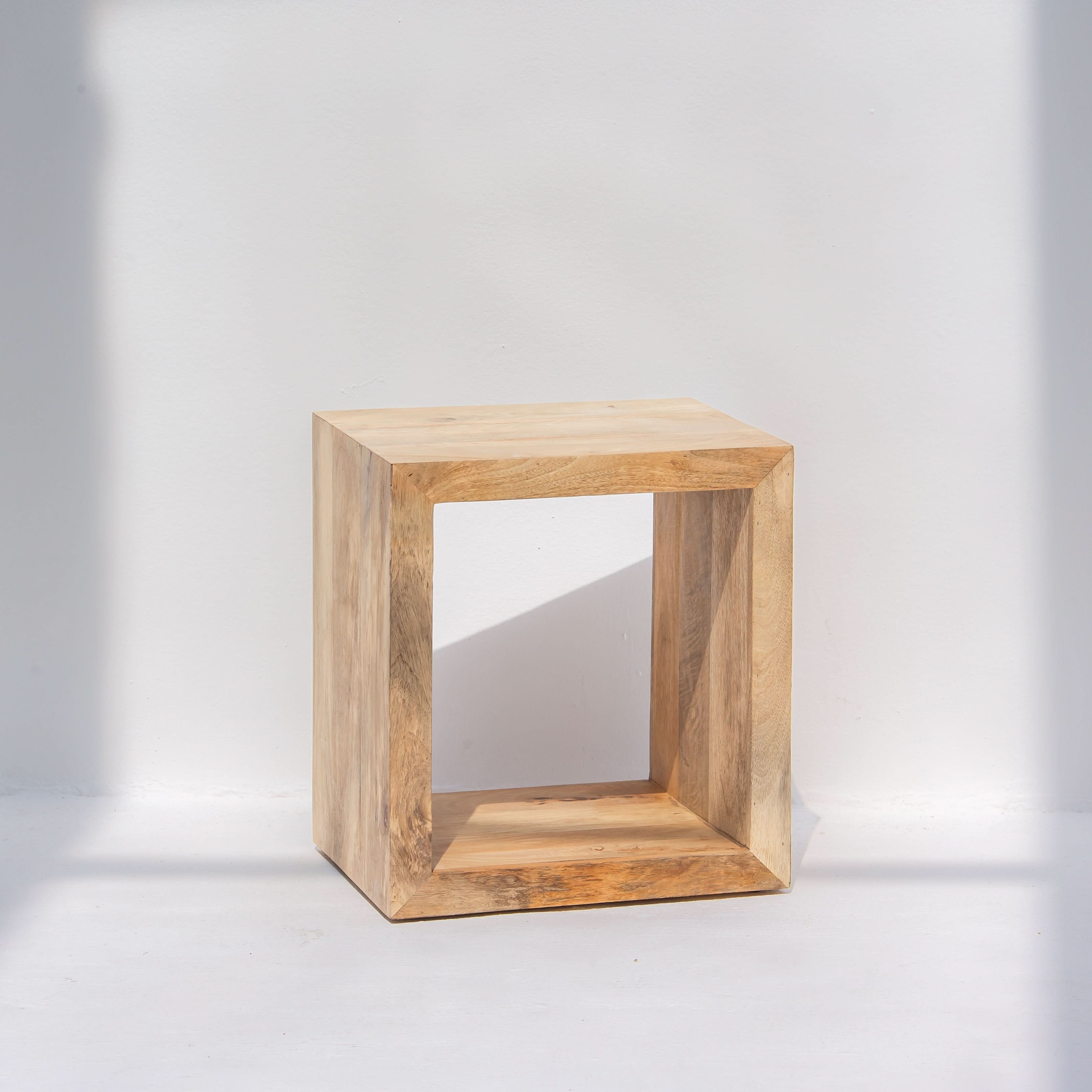 AUREVO WOODEN SIDETABLE - Art and craft furniture