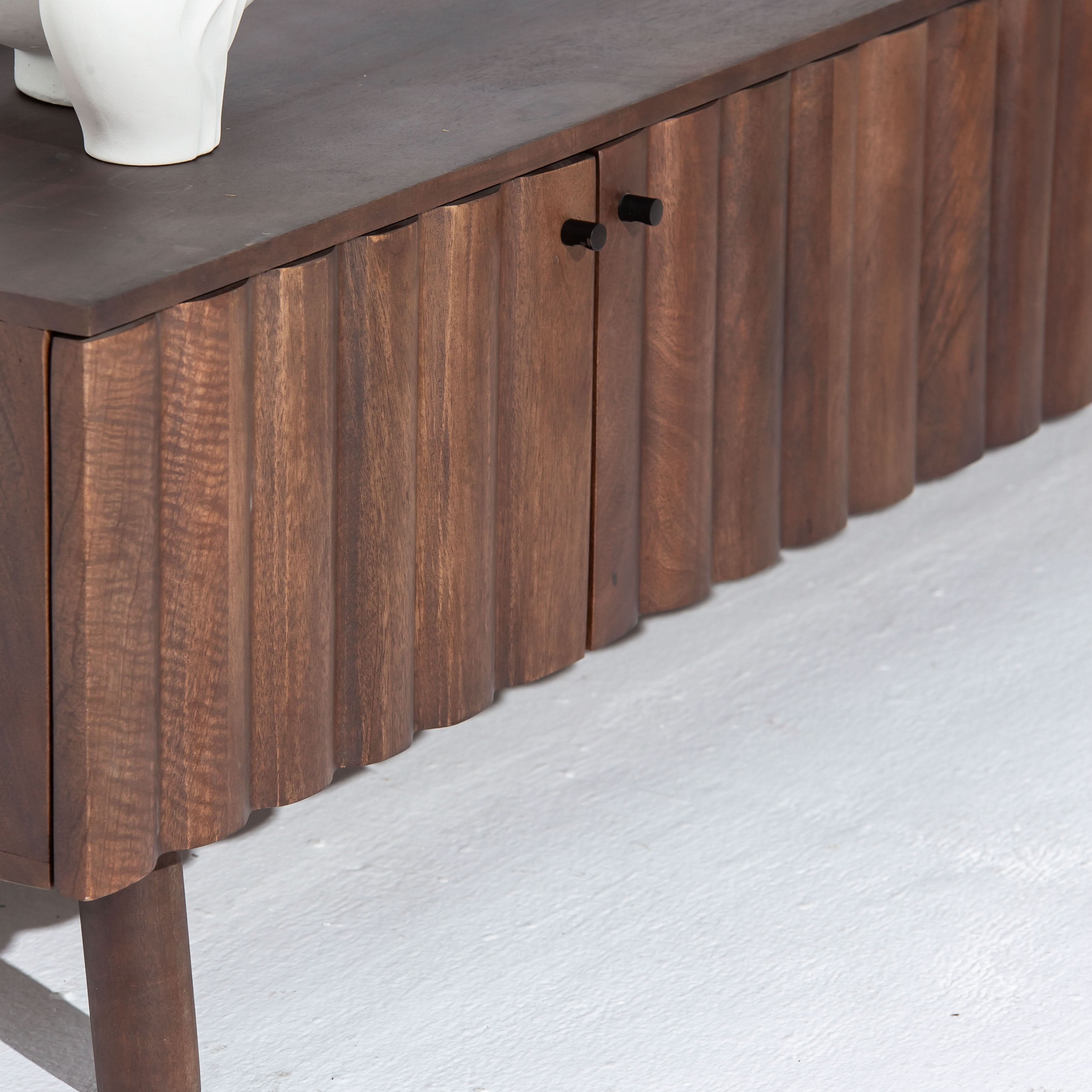 VALENCIA FOUR DOOR TV STAND - Art and craft furniture