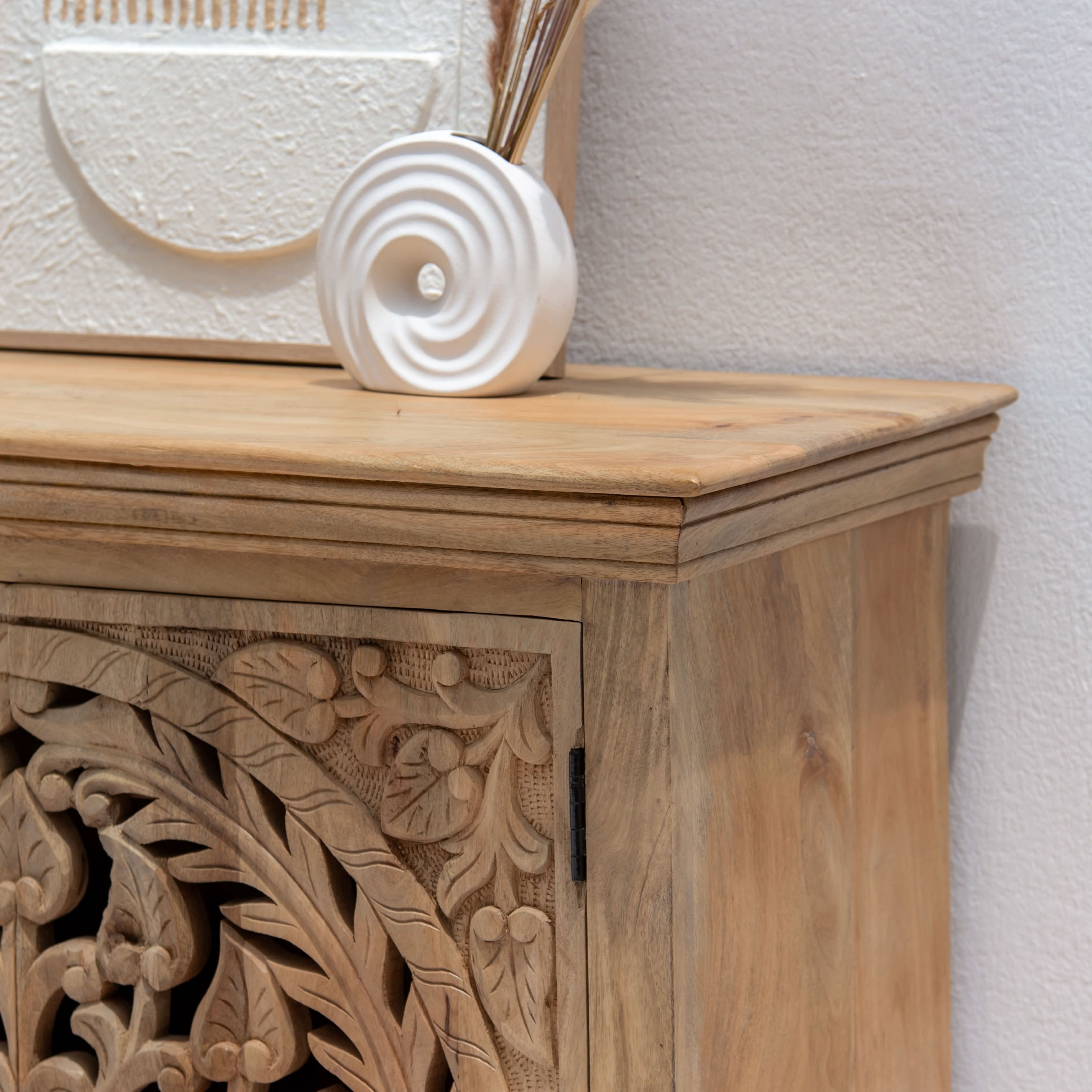 CALVIAN CARVING TWO DOOR SIDEBOARD - Art and craft furniture