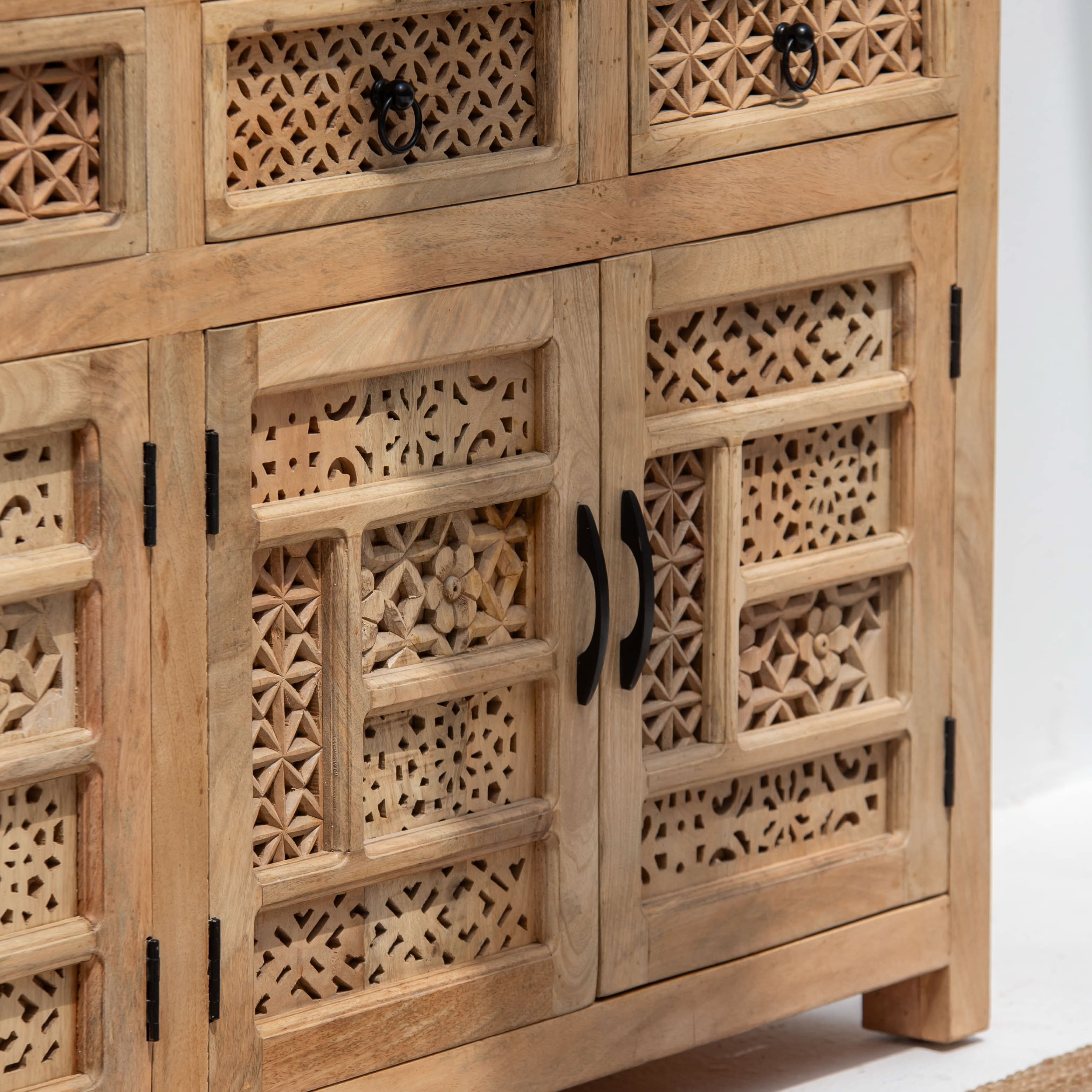 SIERRA WOODEN FOUR DOOR SIDEBOARD - Art and craft furniture