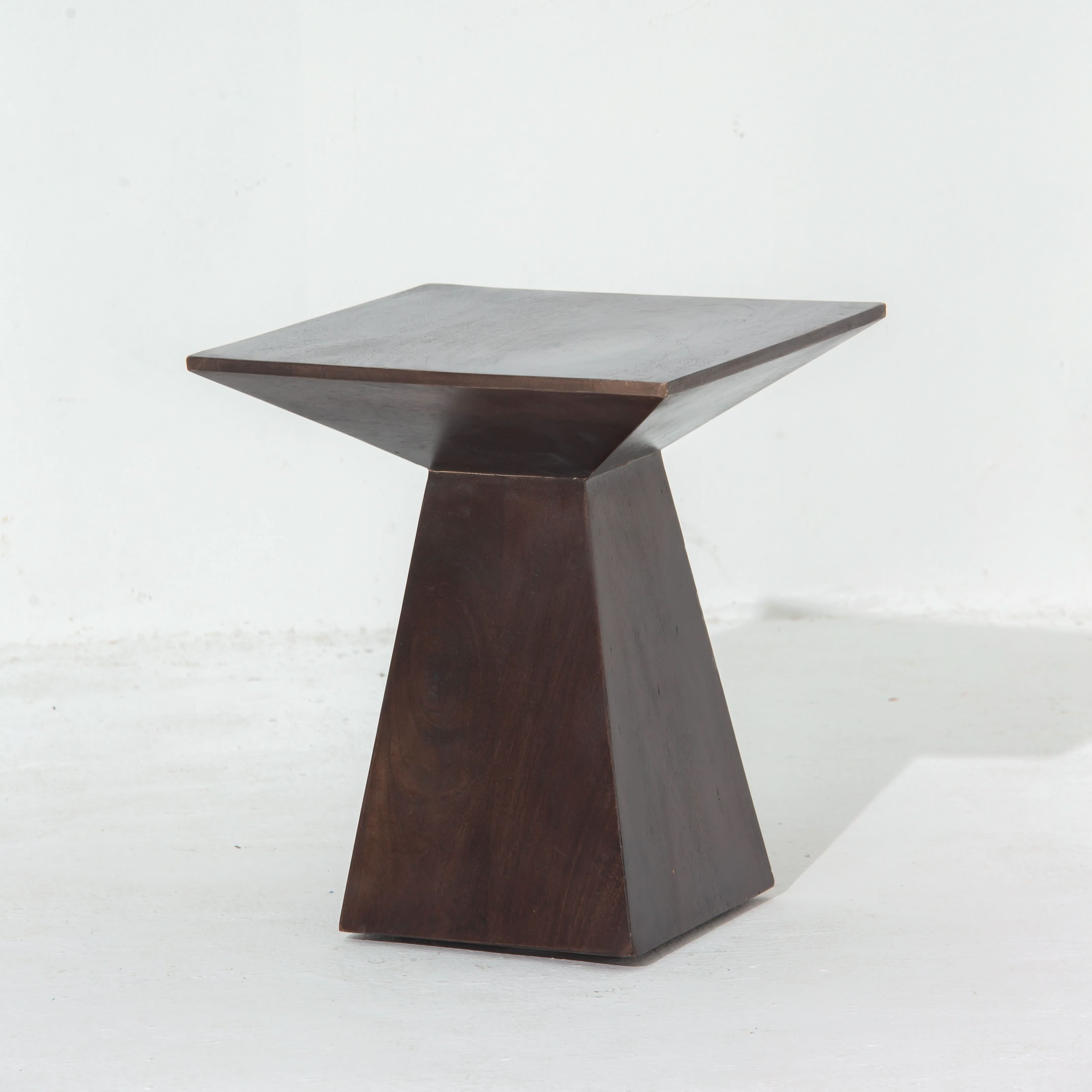 MONTERA WOODEN SIDETABLE - Art and craft furniture