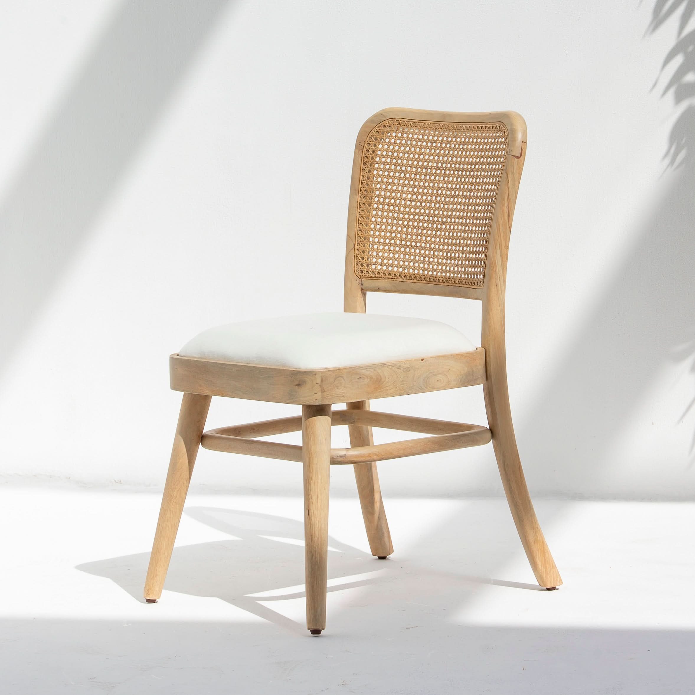 CANOVIA CANE DINING CHAIR - Art and craft furniture