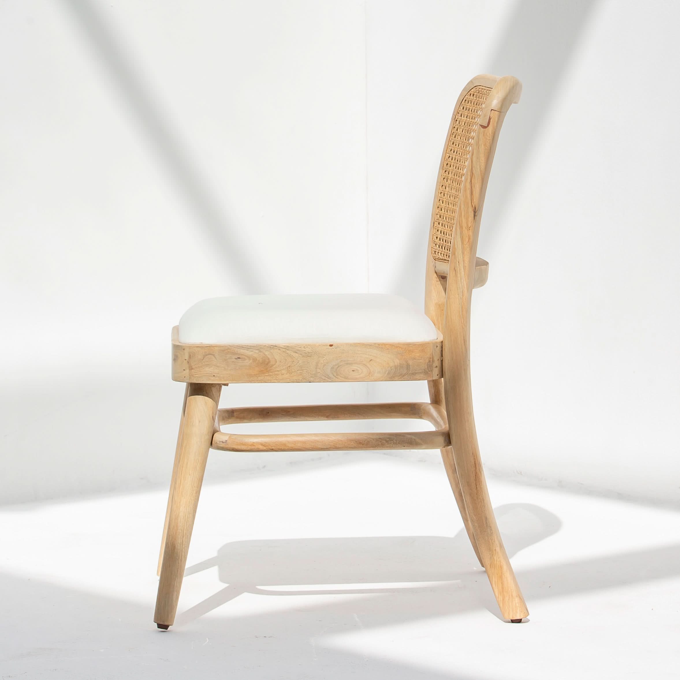 CANOVIA CANE DINING CHAIR - Art and craft furniture
