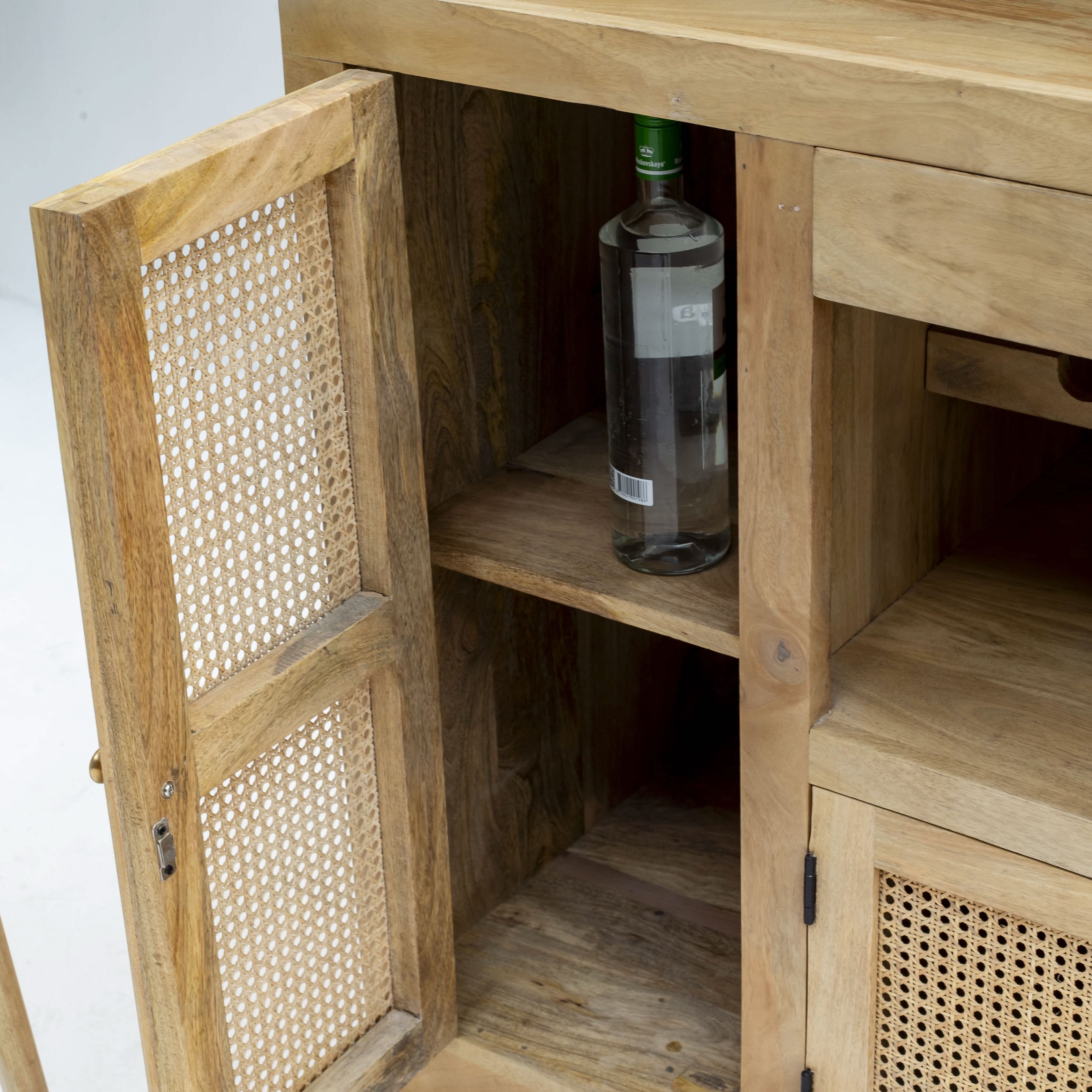 THE ELEGANT ELIXIR RATTAN BAR COUNTER - Art and craft furniture
