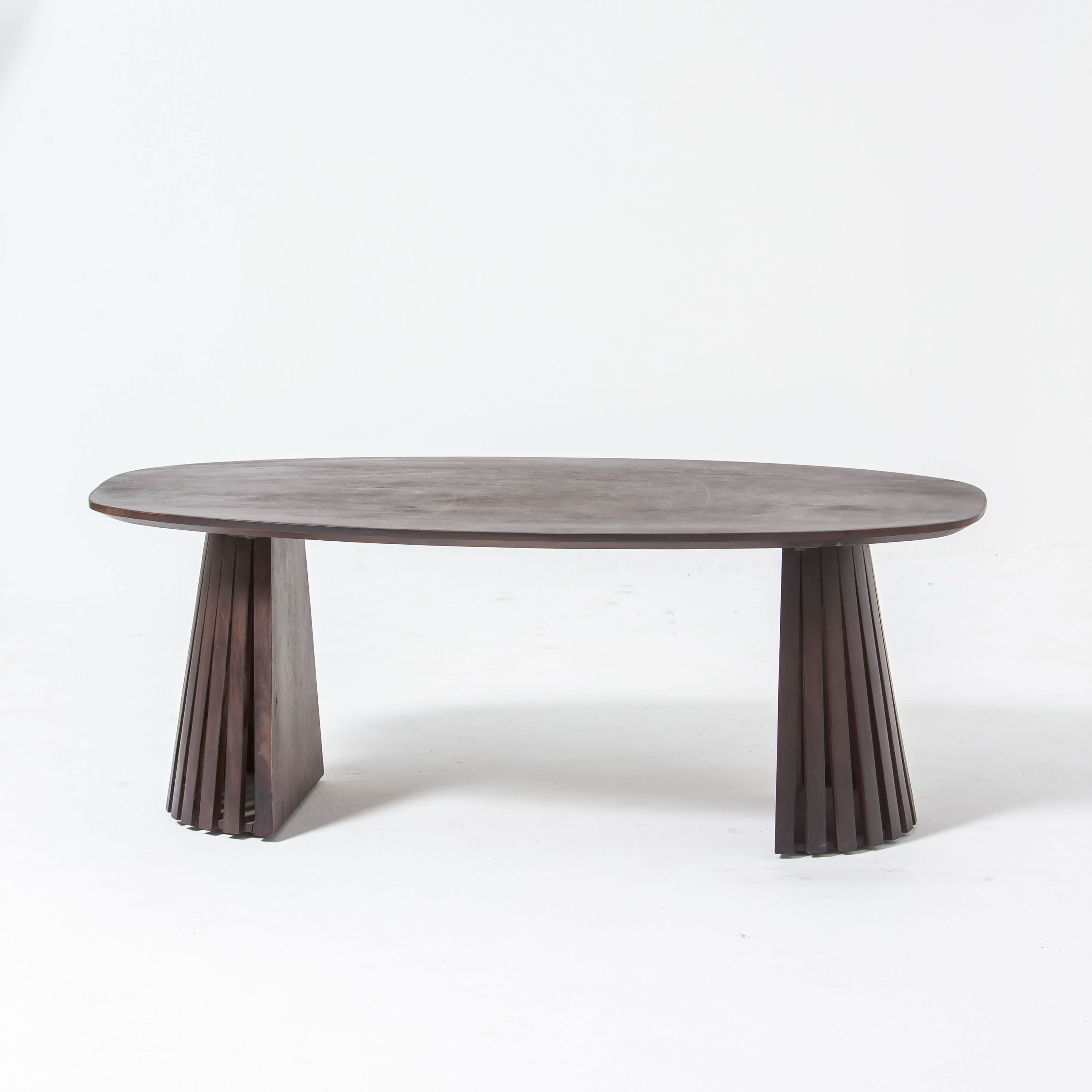DANISH OVAL COFFEE TABLE - Art and craft furniture