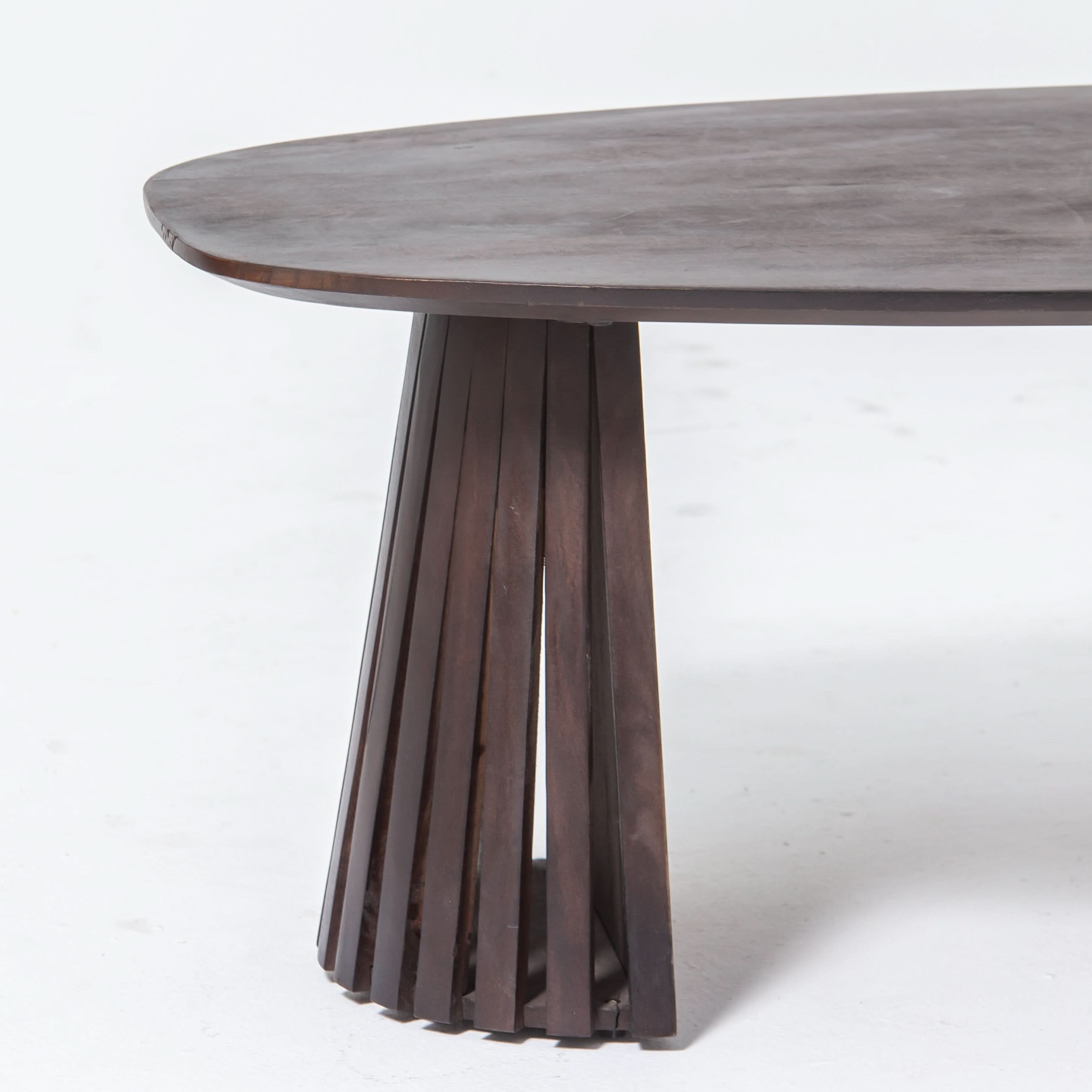 DANISH OVAL COFFEE TABLE - Art and craft furniture