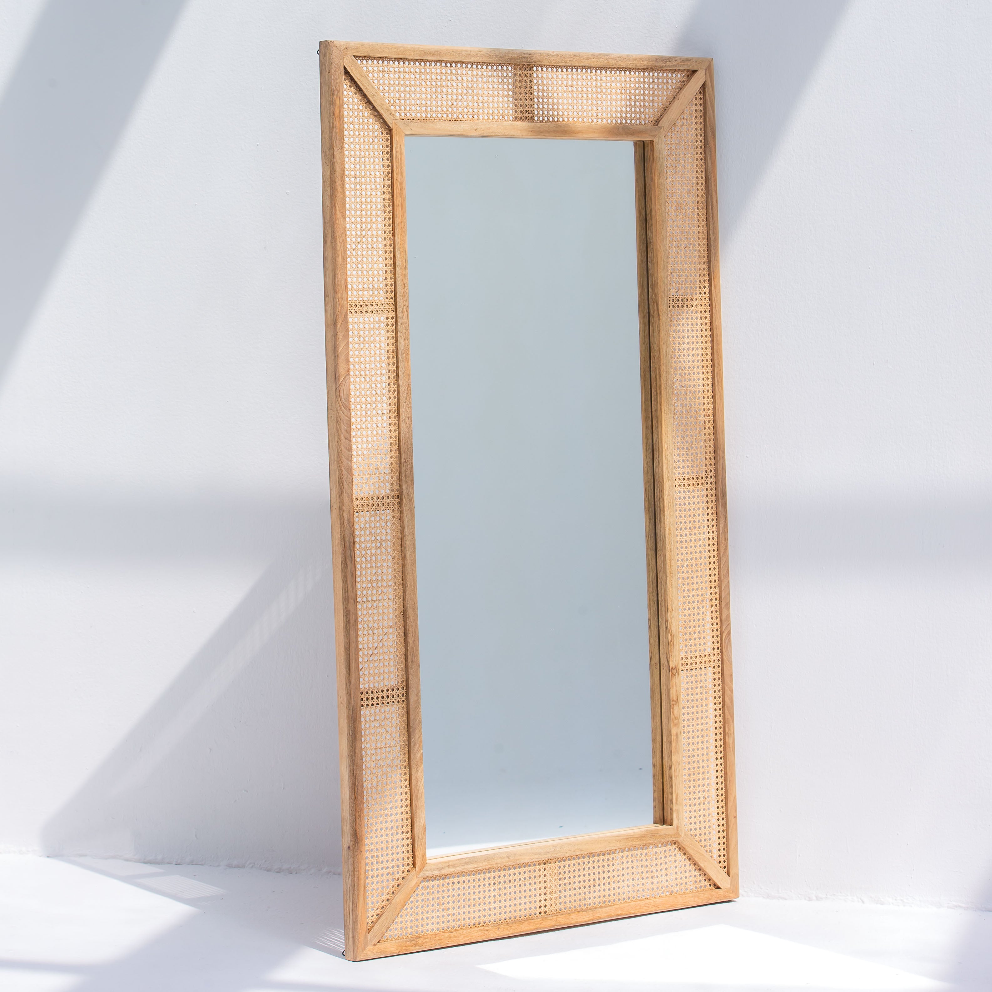CANOVIA CANE MIRROR FRAME - Art and craft furniture