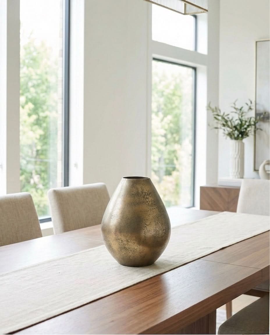 PETAL PERFECTION SMALL FLOWER VASE - Art and craft furniture