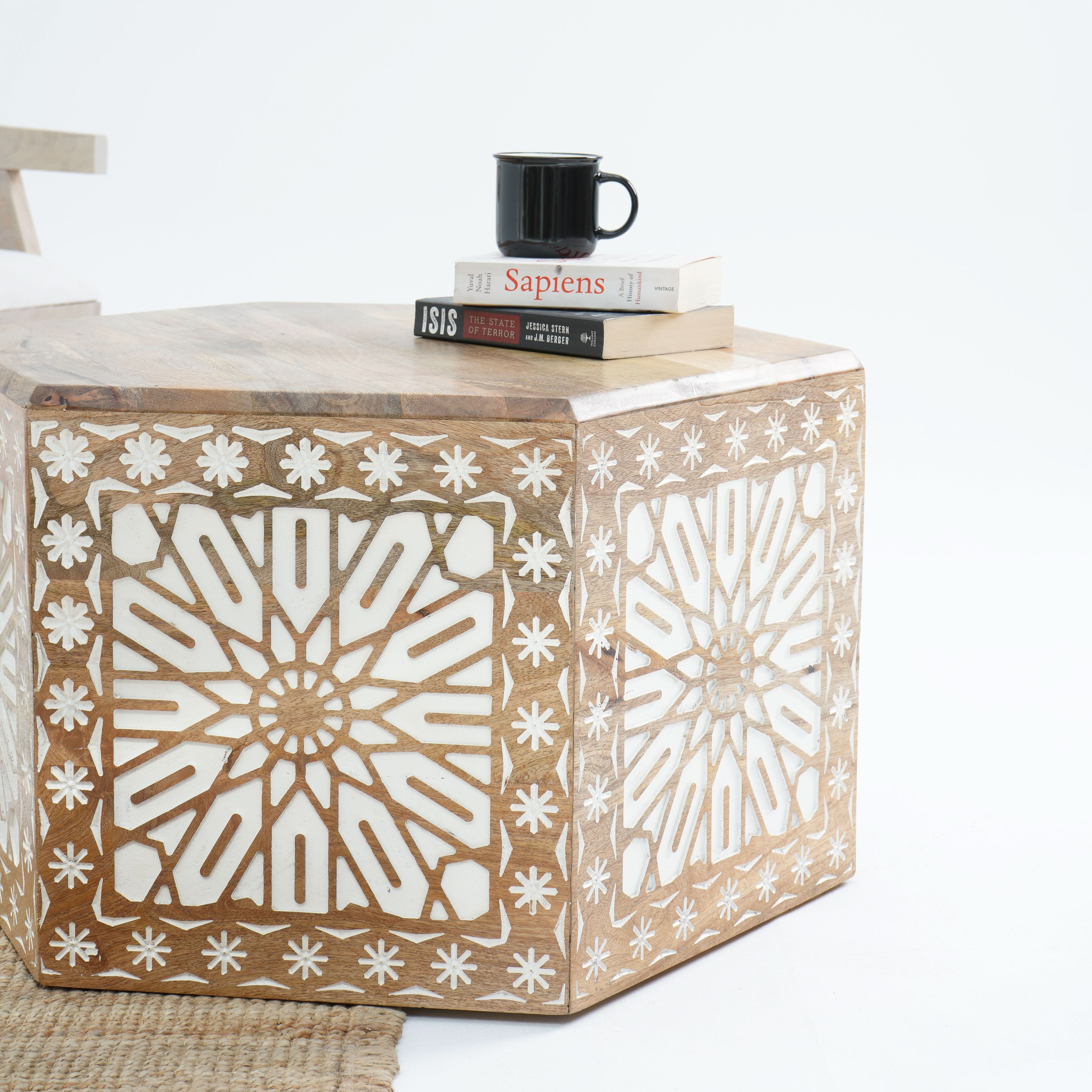 CNC HARMONY COFFEE TABLE - Art and craft furniture