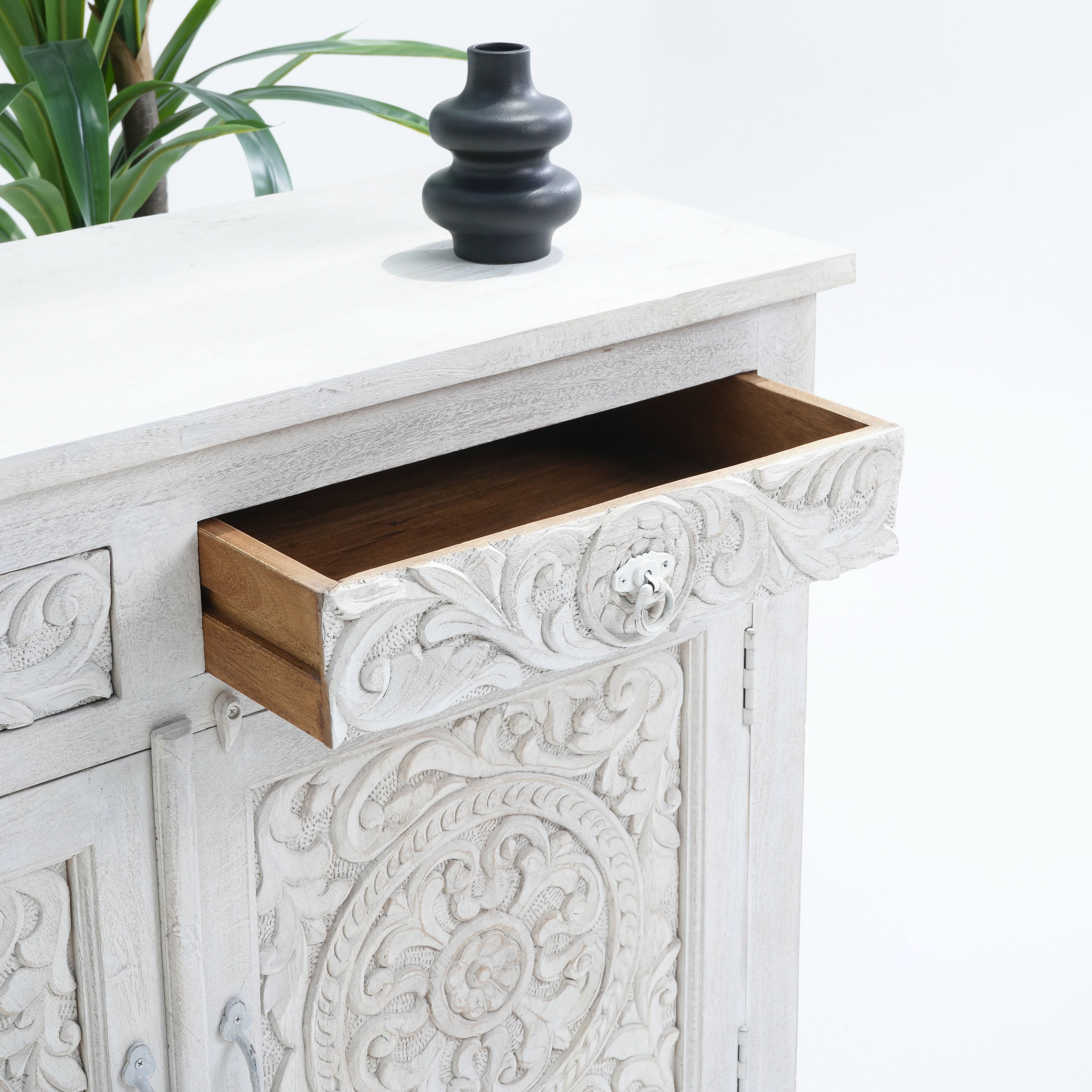 BLEND CARVED SIDEBOARD - Art and craft furniture