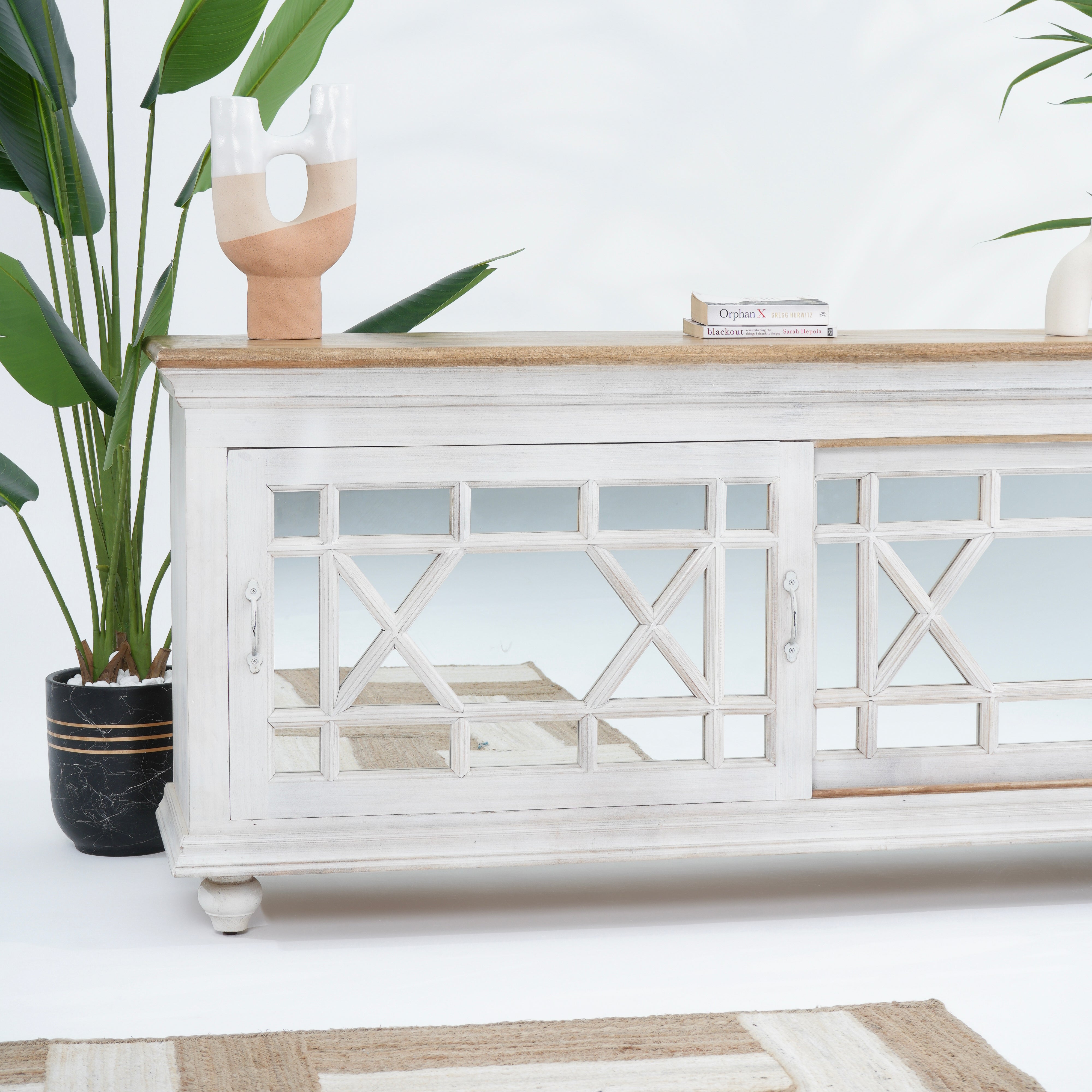 Porto Sliding Tv stand