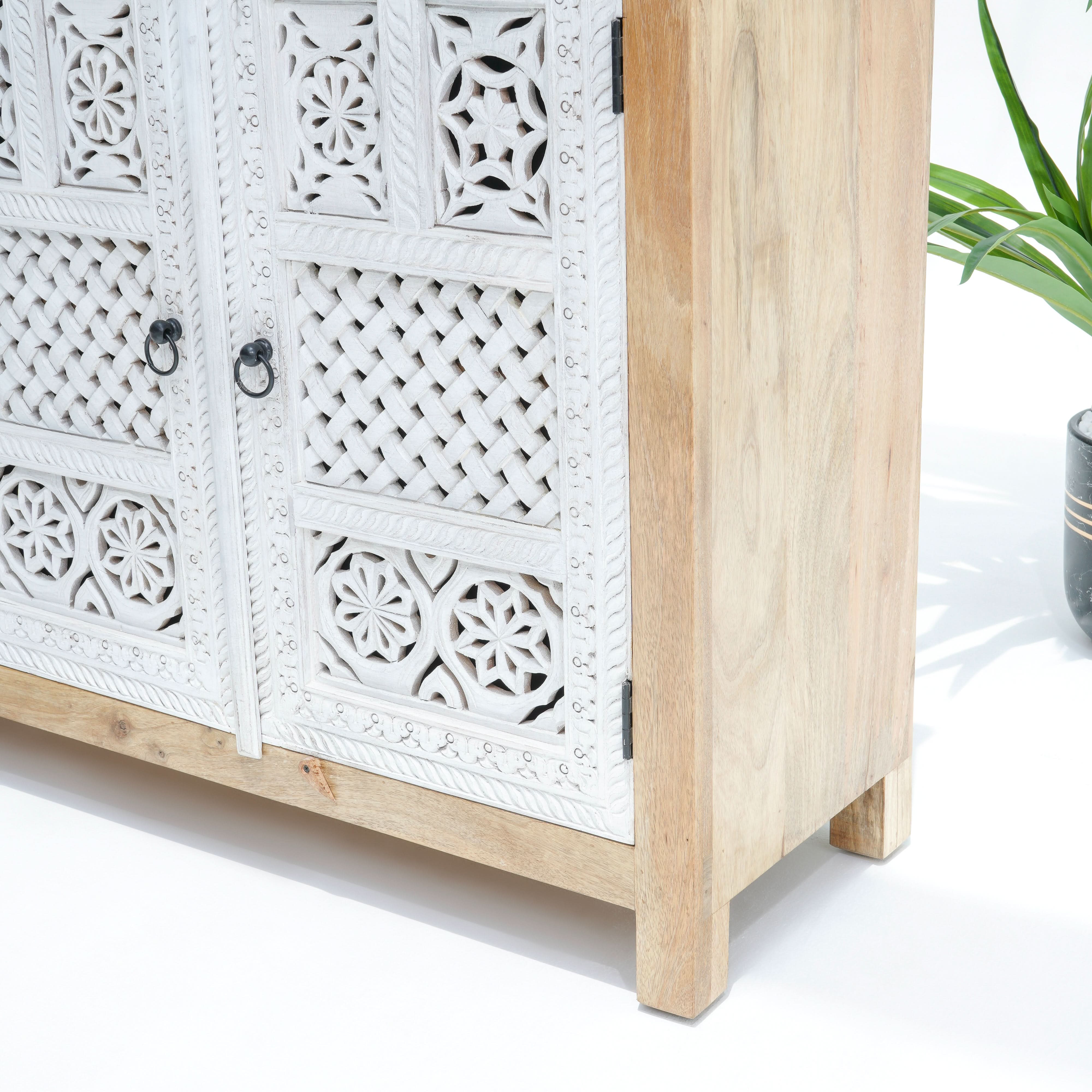 HARMONY FOUR DOOR SIDEBOARD - Art and craft furniture