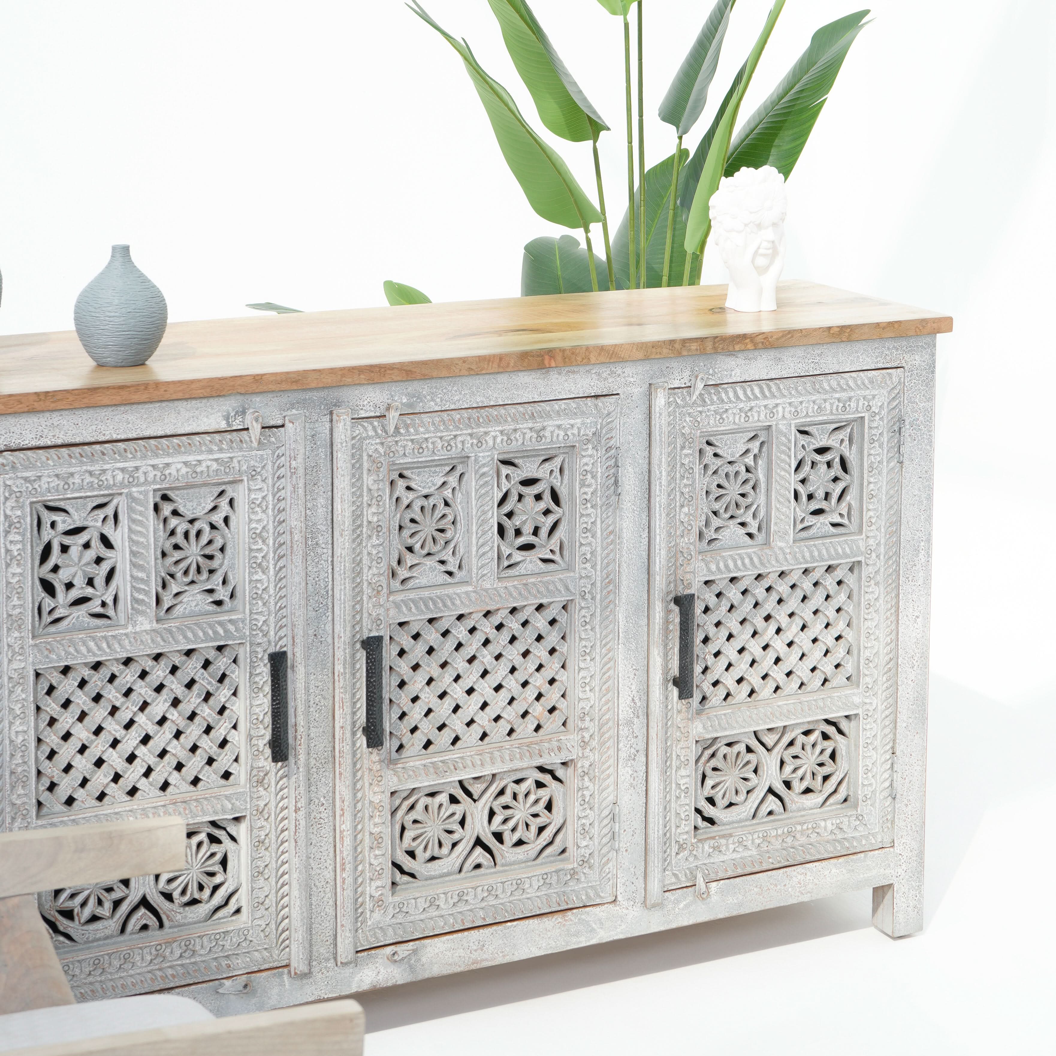 HARMONY THREE DOOR SIDEBOARD - Art and craft furniture