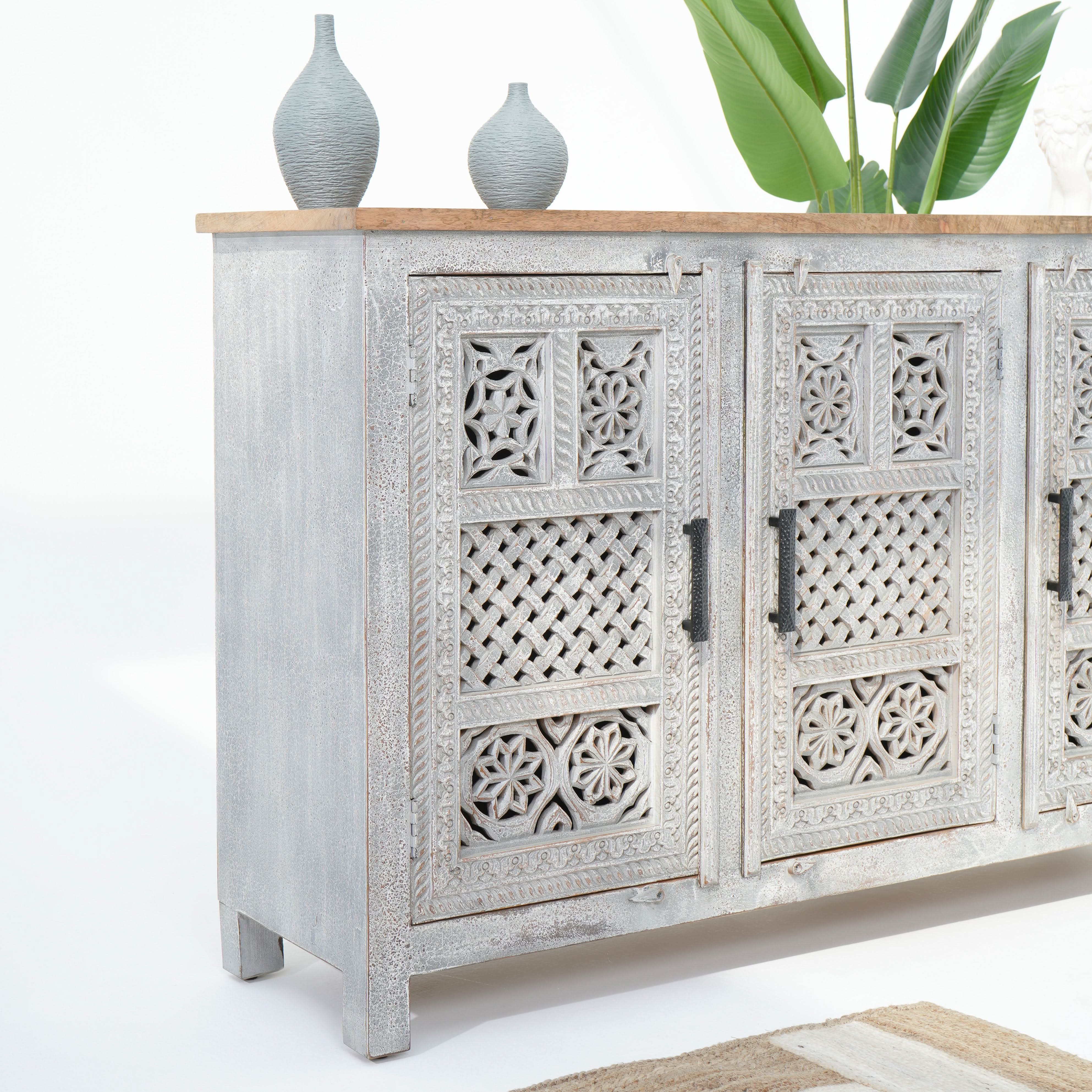 HARMONY THREE DOOR SIDEBOARD - Art and craft furniture