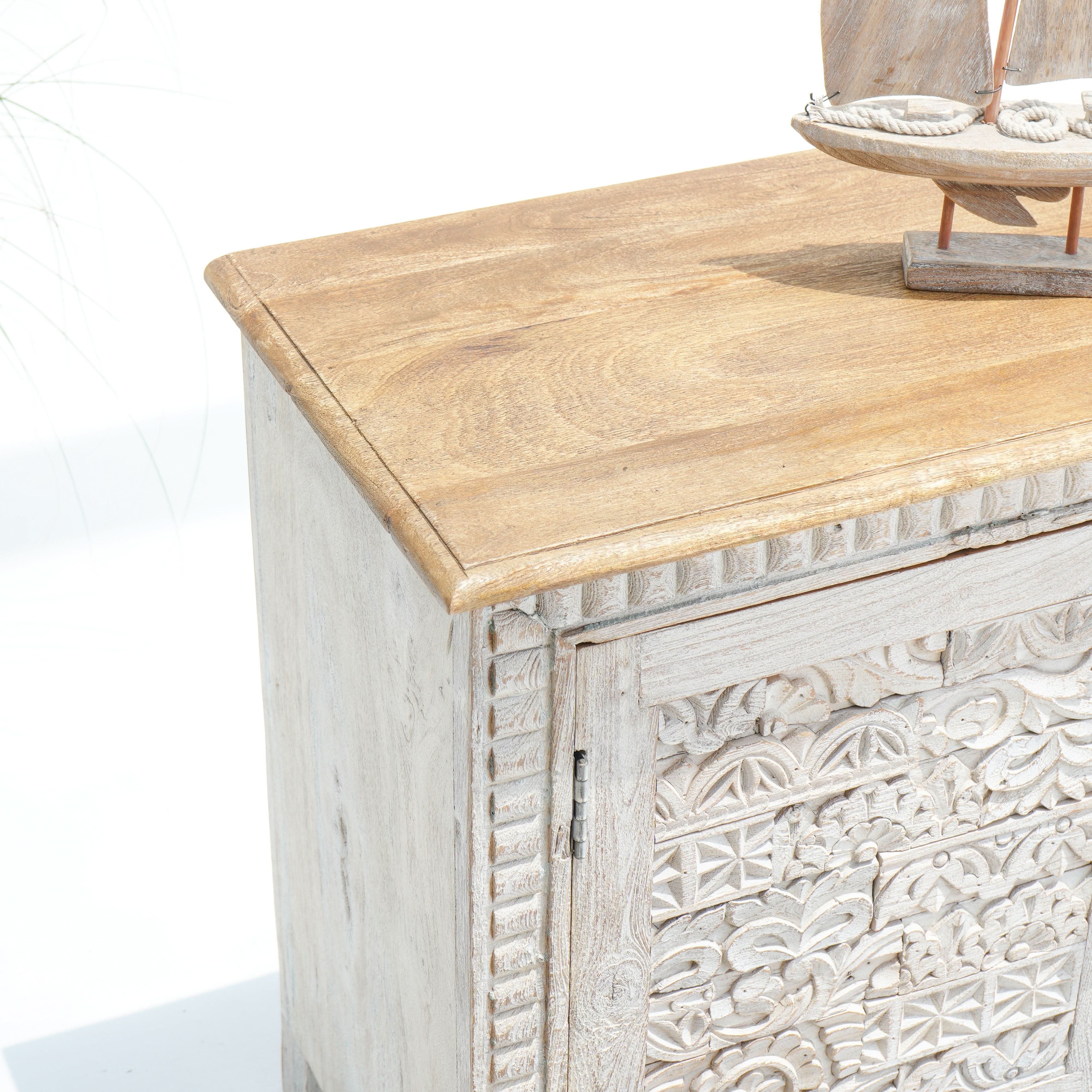 HERITAGE ONE DOOR NIGHTSTAND - Art and craft furniture