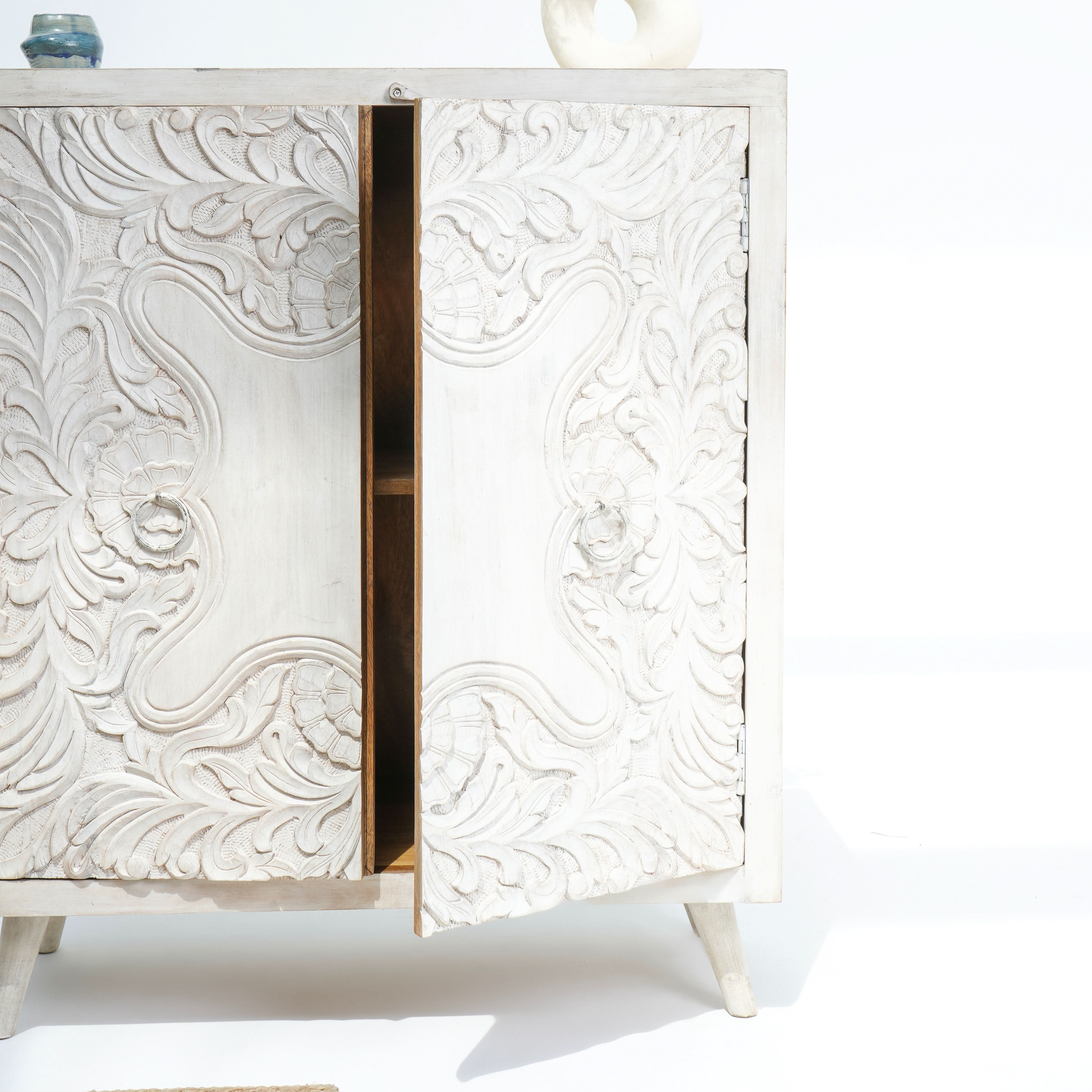ESSENCE TWO DOOR SIDEBOARD - Art and craft furniture