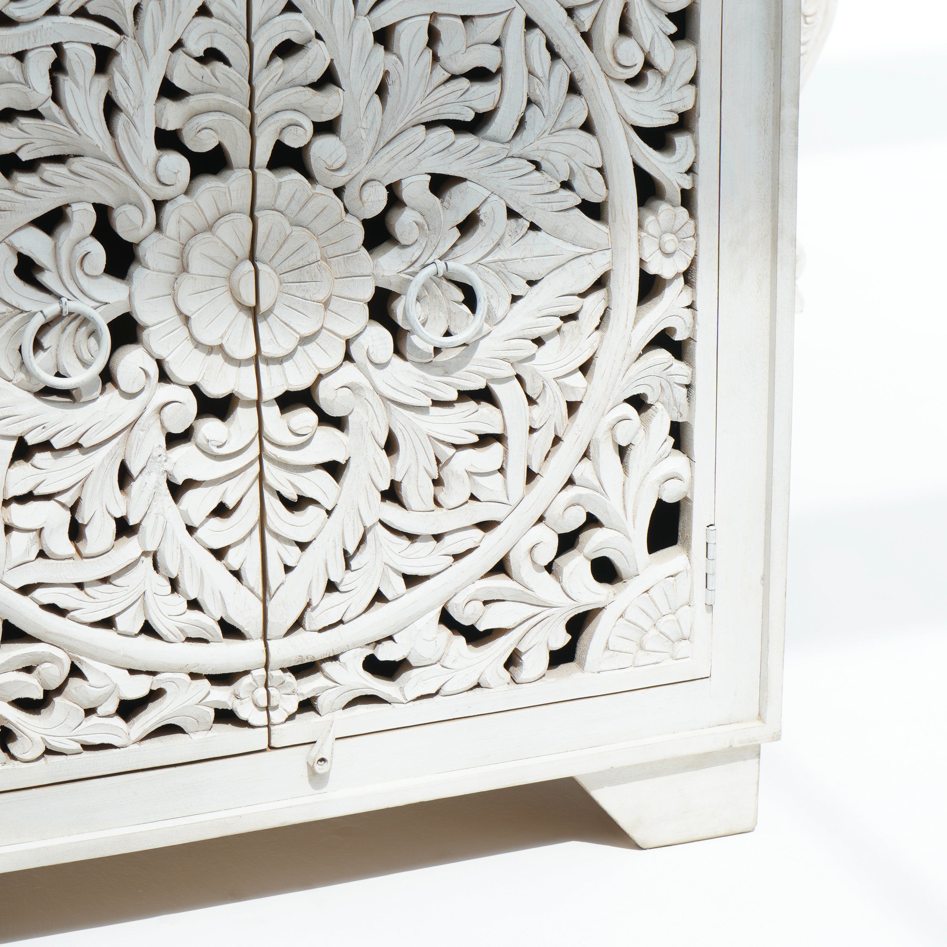KARIGAR CARVED TWO DOOR SIDEBOARD - Art and craft furniture