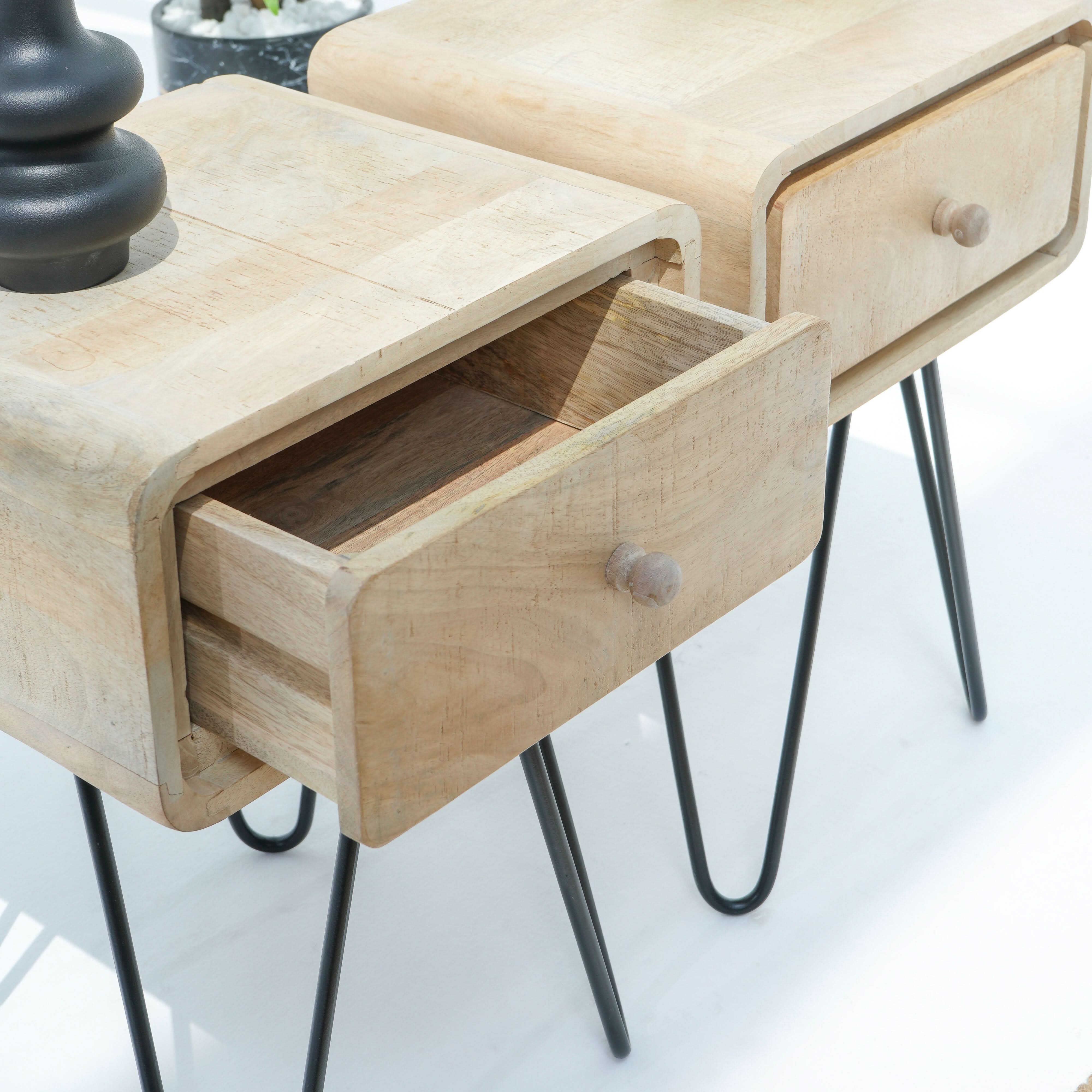 MANGOEDGE HAIRPIN NIGHTSTAND - Art and craft furniture