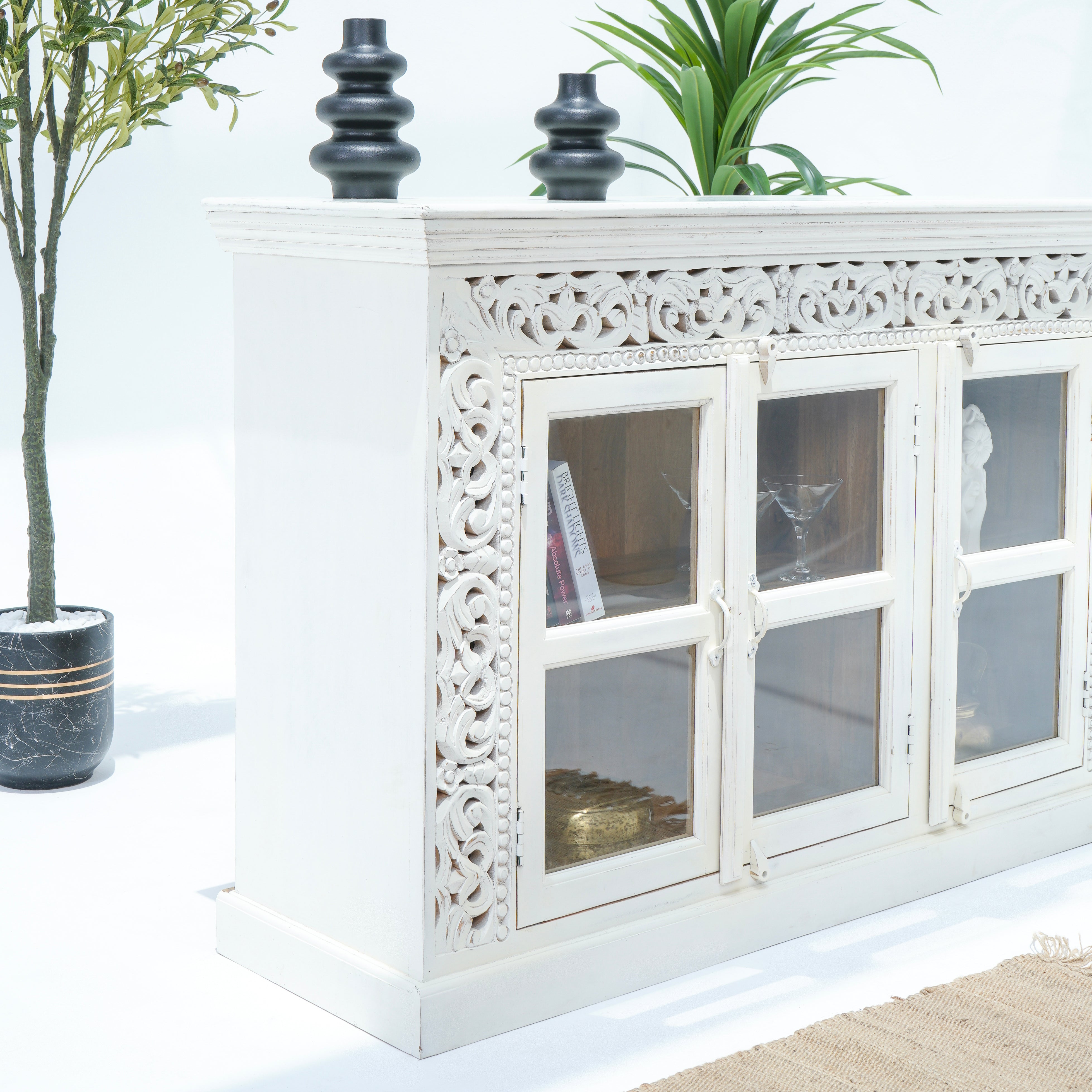 Victor Harbor three glass door side board