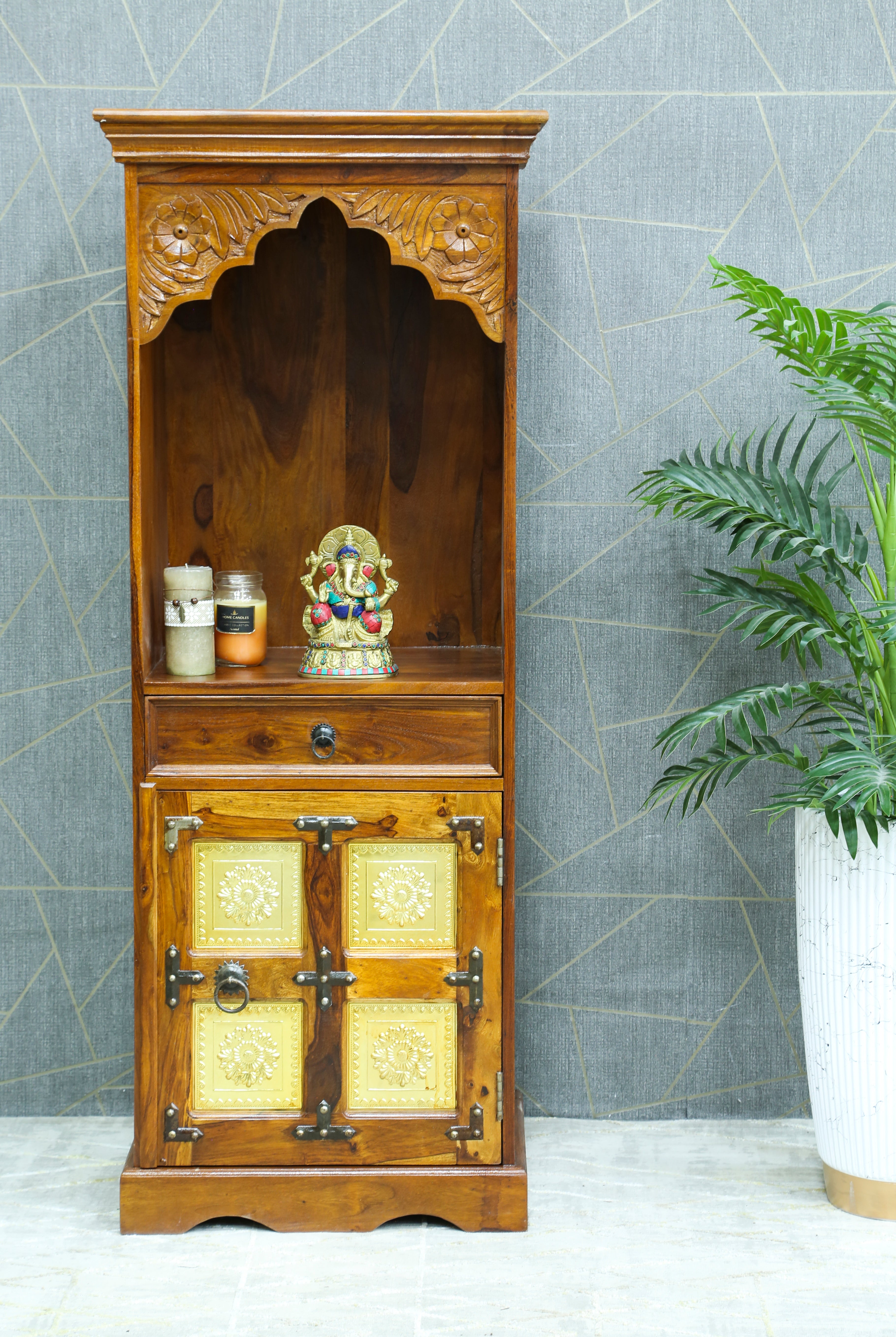 WDN ONE BRASS DOOR & ONE DRAWER TEMPLE