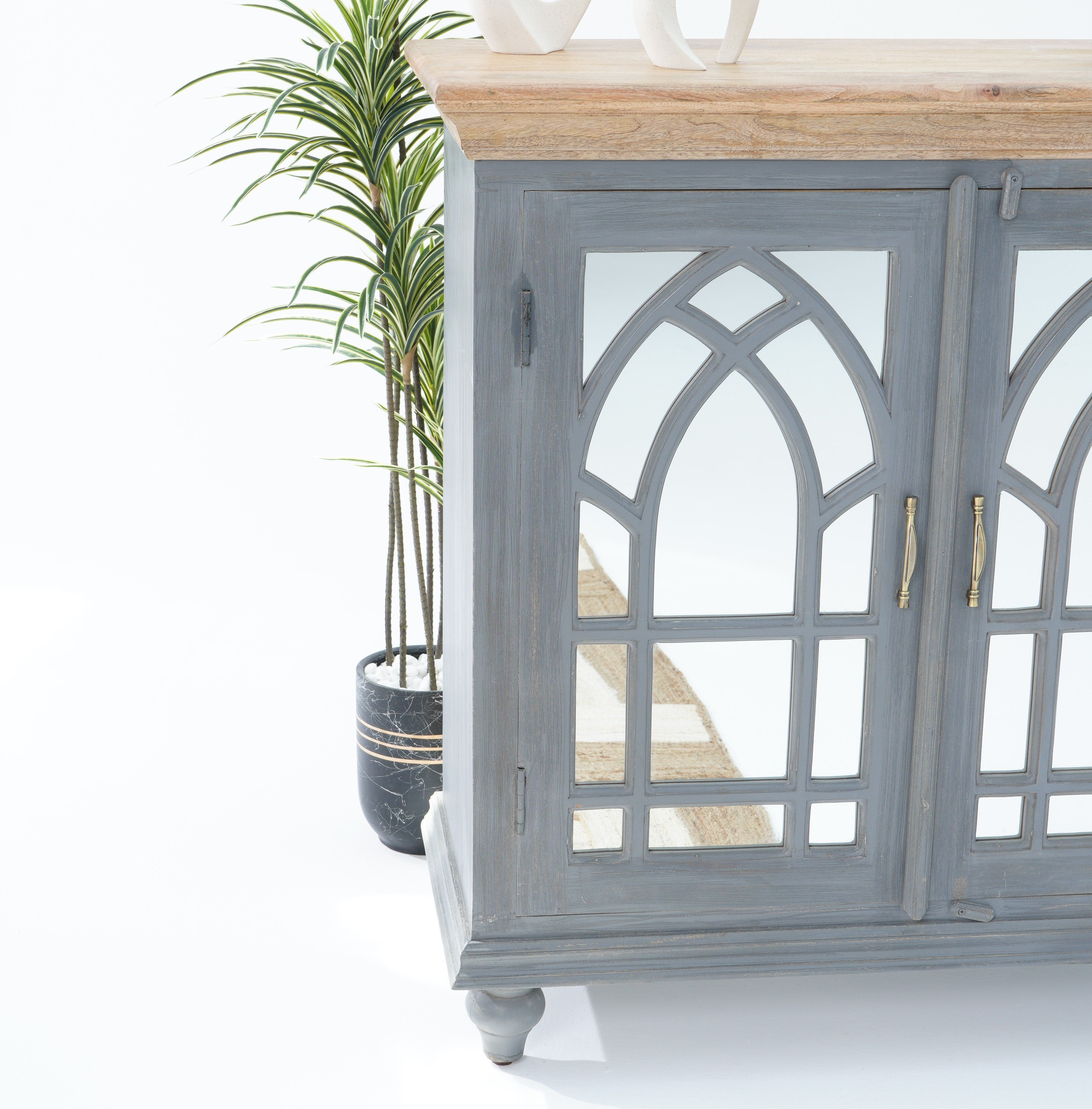 Mango Mystique glass door side board