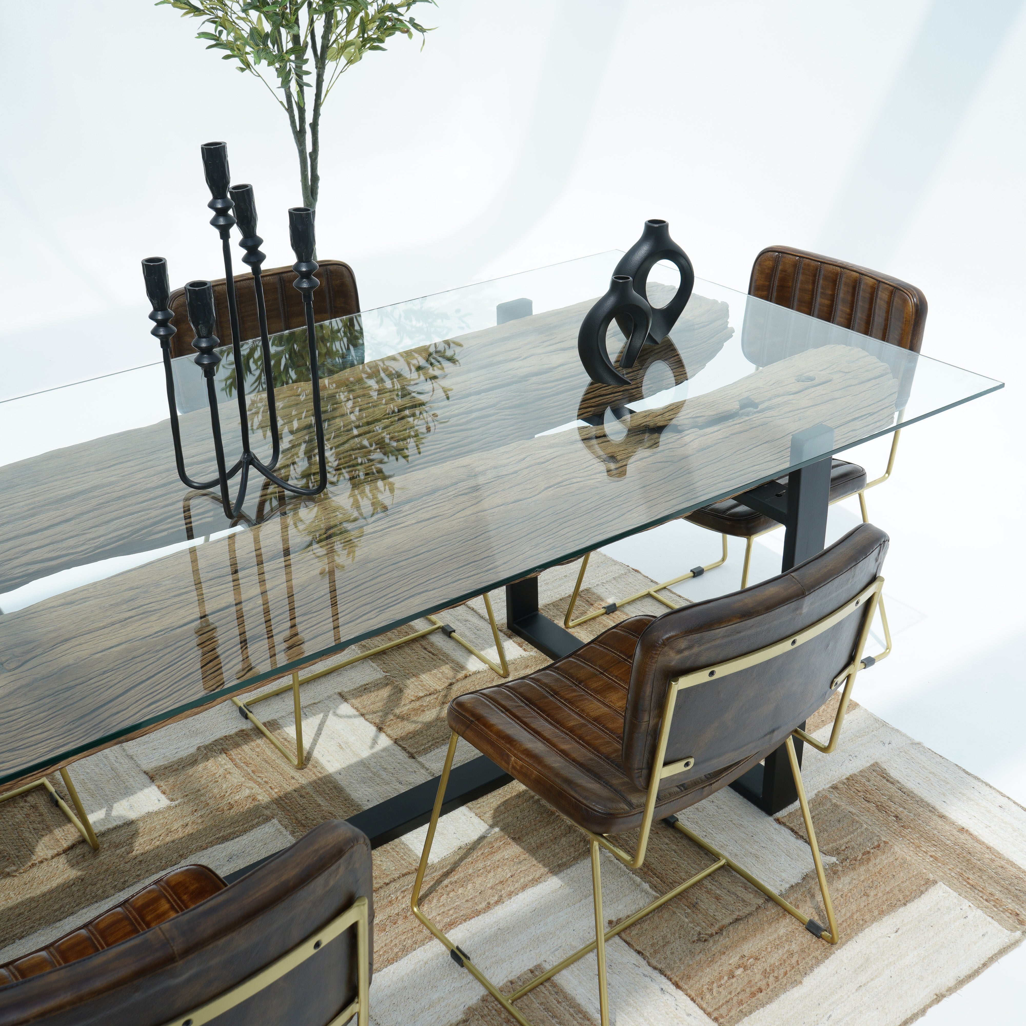 Indian Heritage Railway Log With Black Metal Leg Dining Table