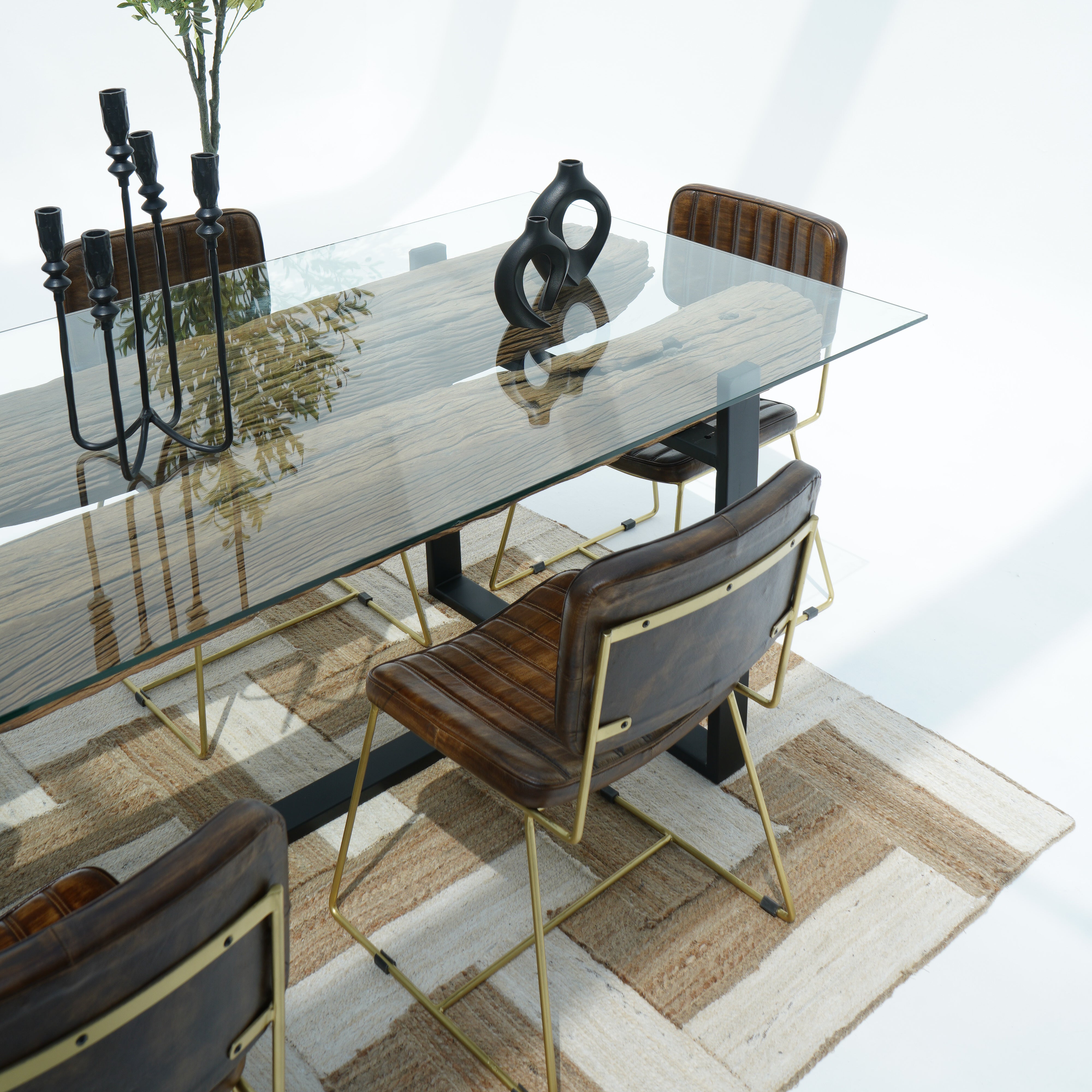 Indian Heritage Railway Log With Black Metal Leg Dining Table