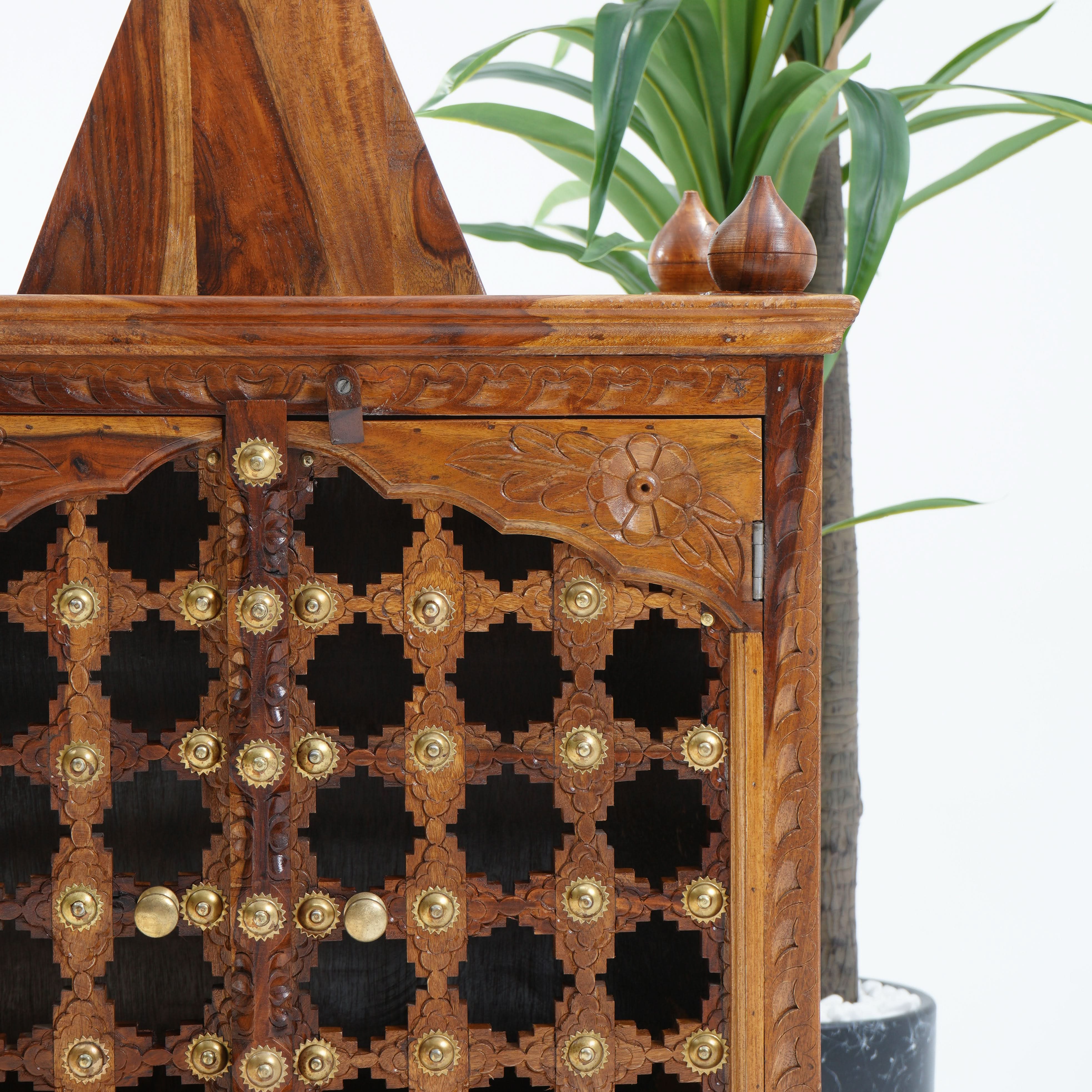 WDN TWO BAKRA DOOR & ONE DRAWER TEMPLE - Art and craft furniture