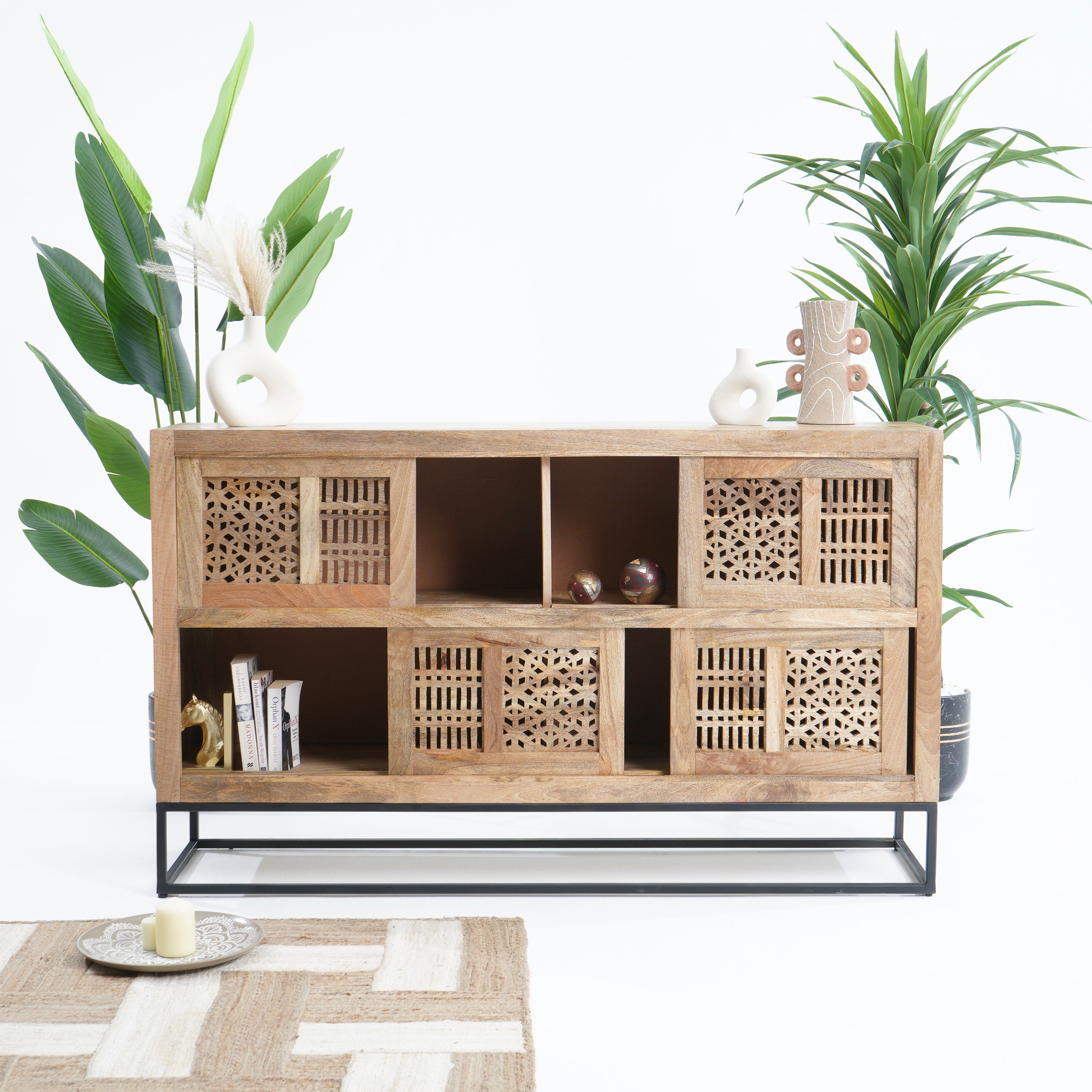 Junction sliding door sideboard