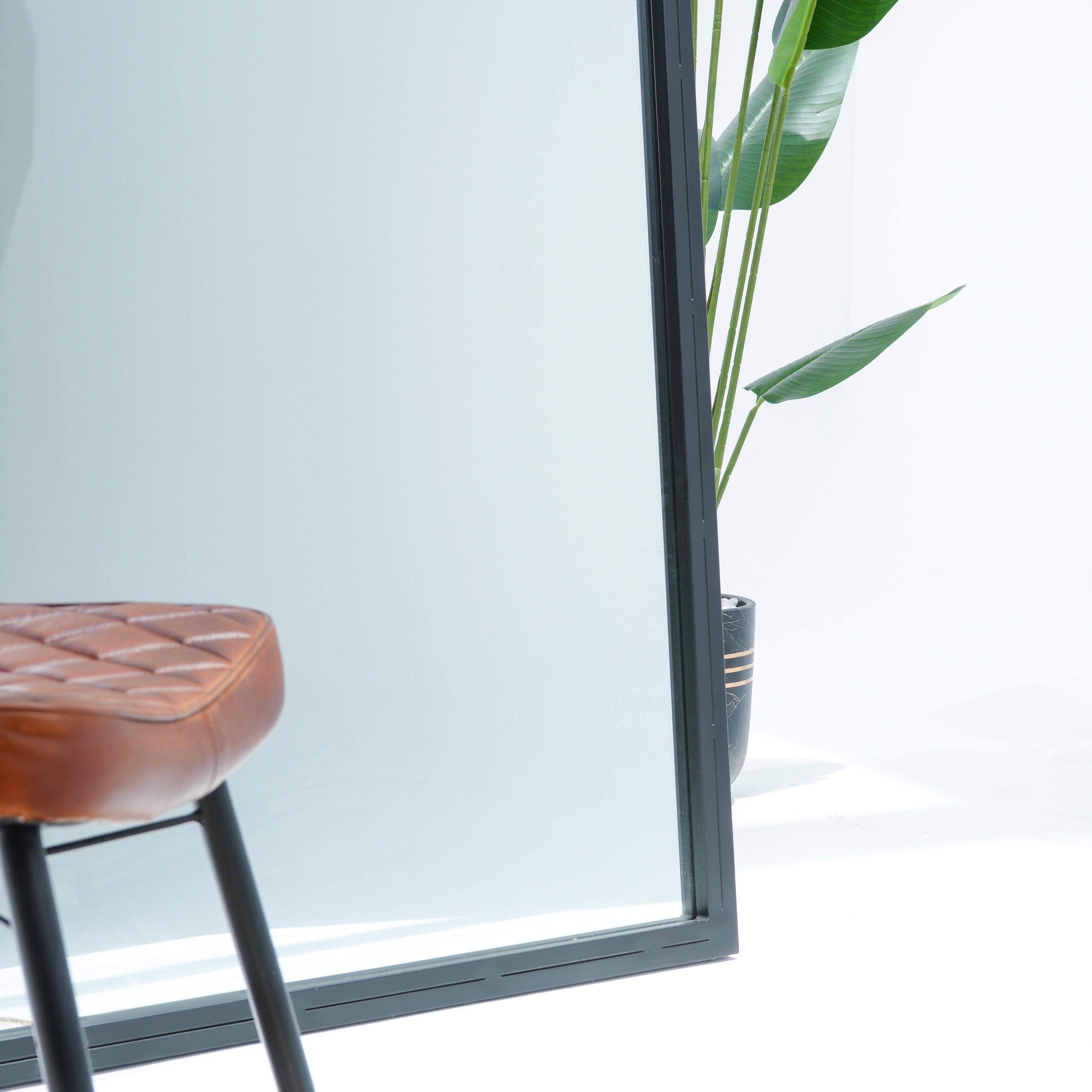Grandeur Black Metal Mirror Frame