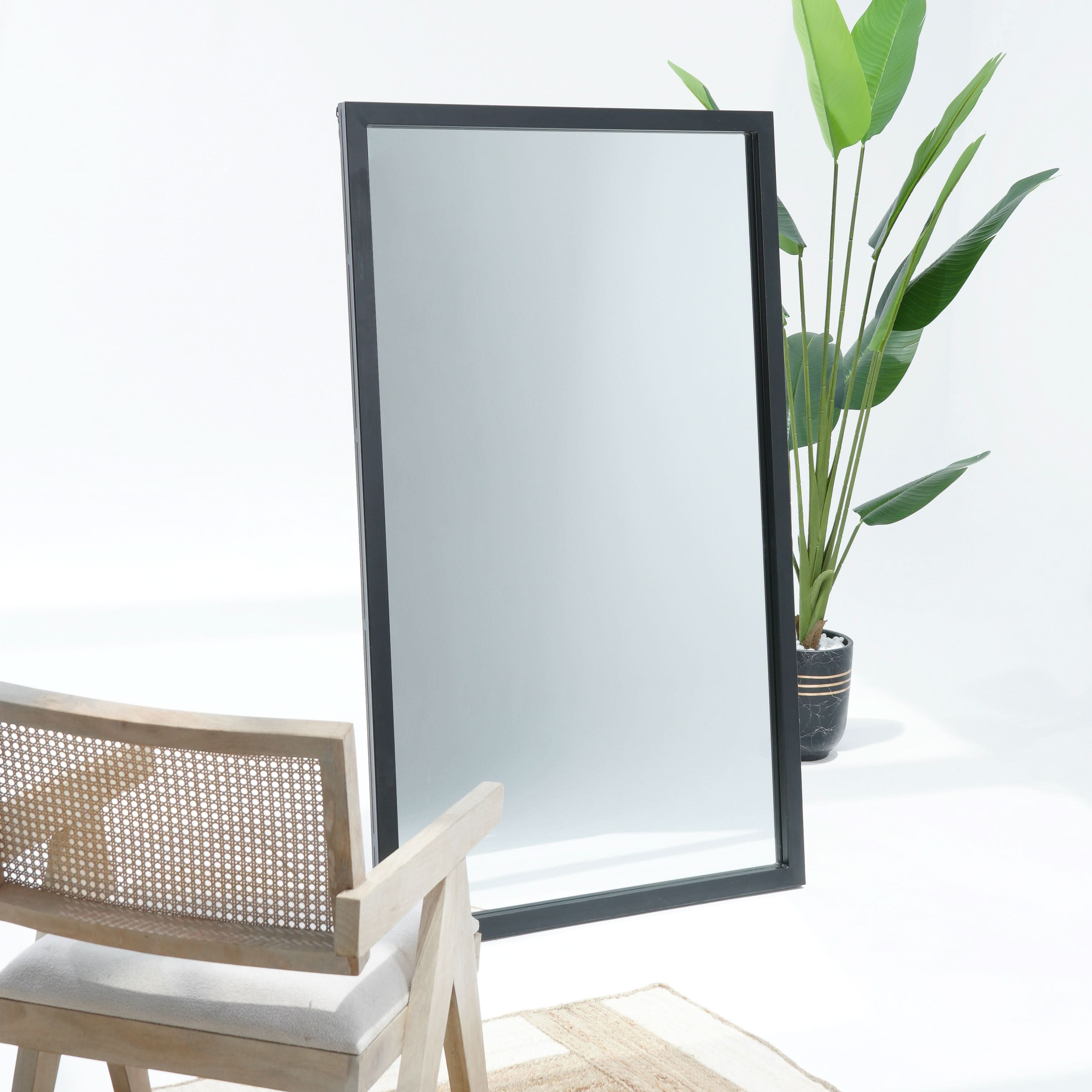 CLASSIC BLACK METAL MIRROR FRAME - Art and craft furniture