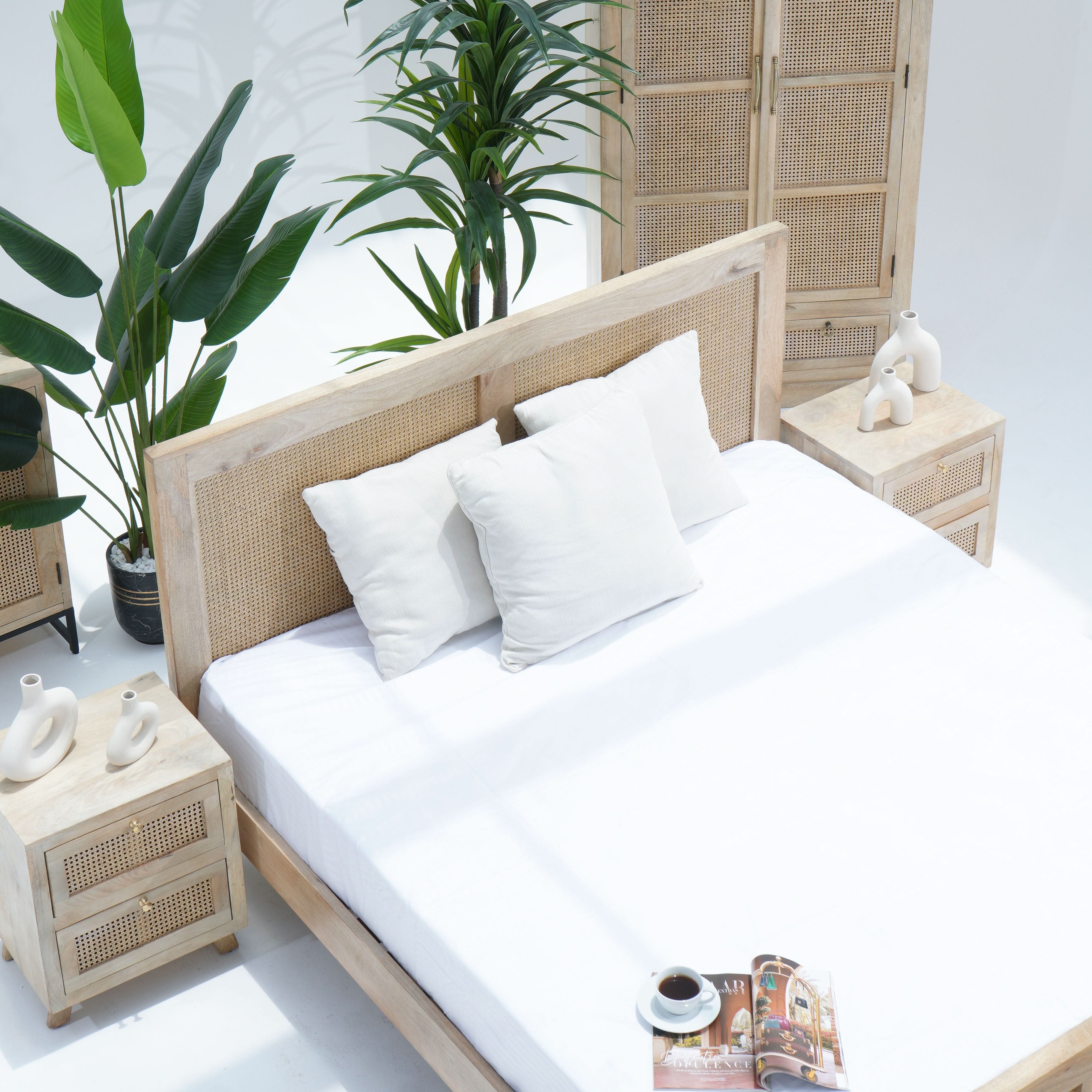 CANOVIA CANE FTD BED - Art and craft furniture
